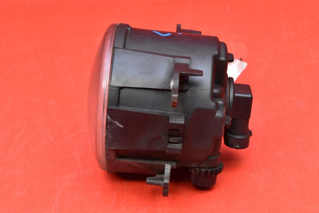 fog light left front front 8200074008 RENAULT FLUENCE 1 and 09-13