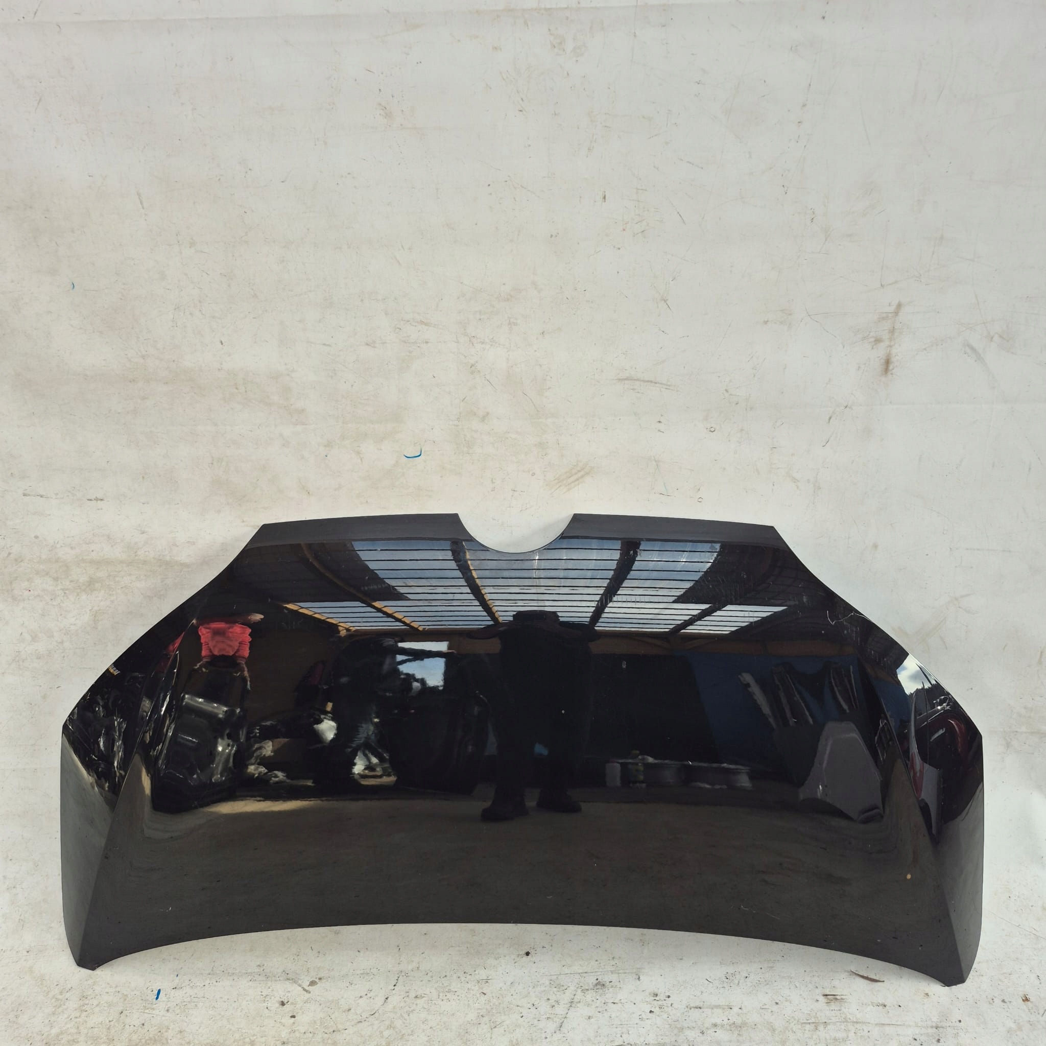 VW UP 1S0 11-16 Capot