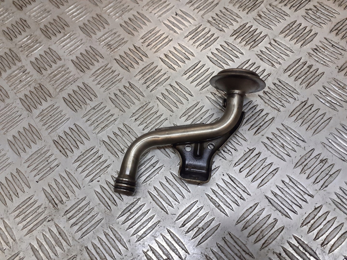 SMOK OLEJU OPEL ASTRA H 1.6 16V