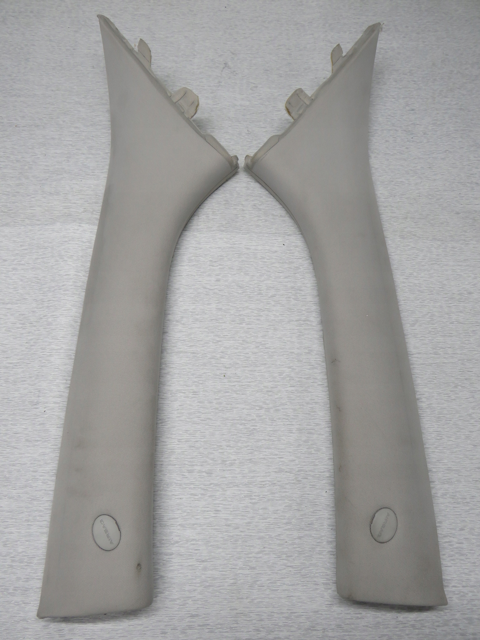 HYUNDAI IX35 OSŁONA POSZYCIE SŁUPKA PRZÓD