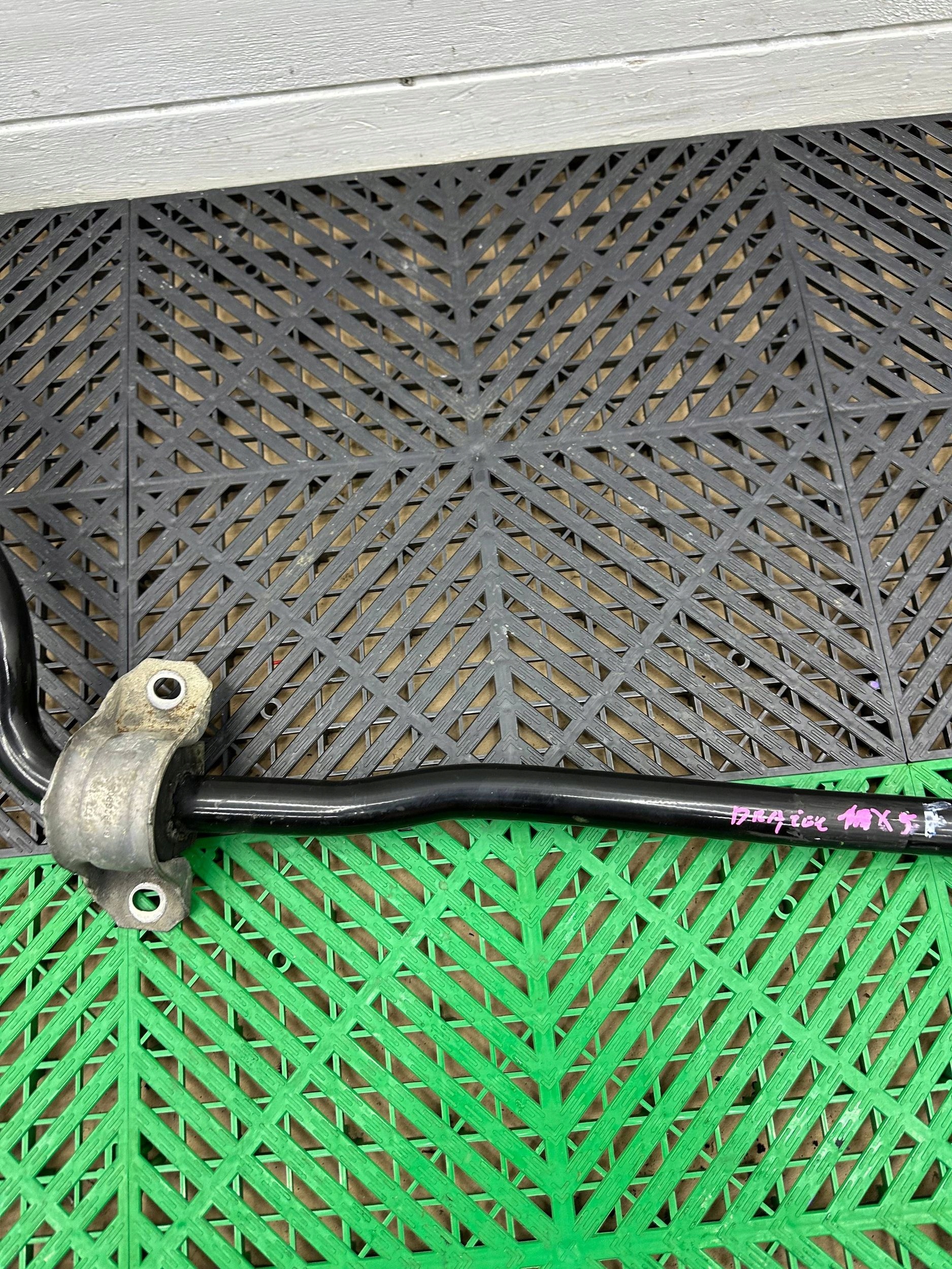 Stabilizator front the centre BMW X5 F15 685926802