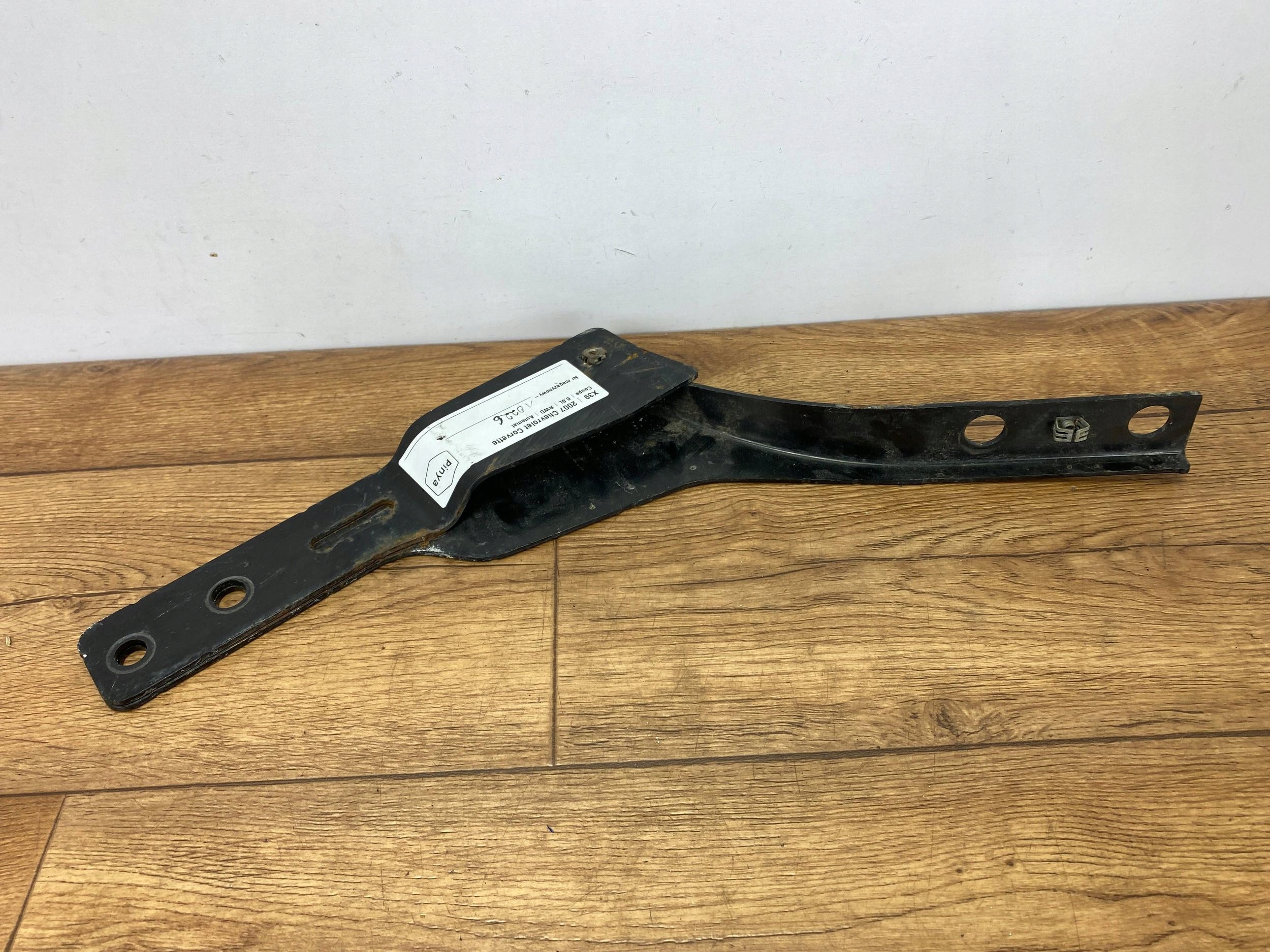 support panel for radiators pillar holder bracket right Ford Mustang VII MK7 2024+