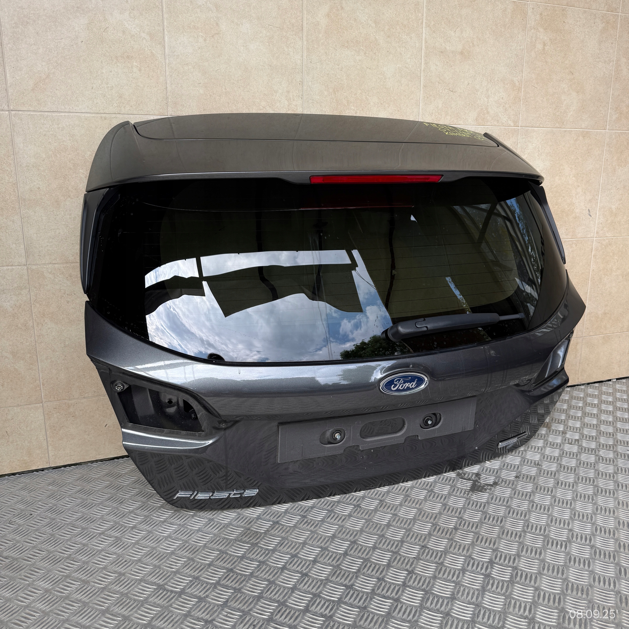 boot doors complete FORD FIESTA MK8 ST-LINE 2022 ROK KAMERA