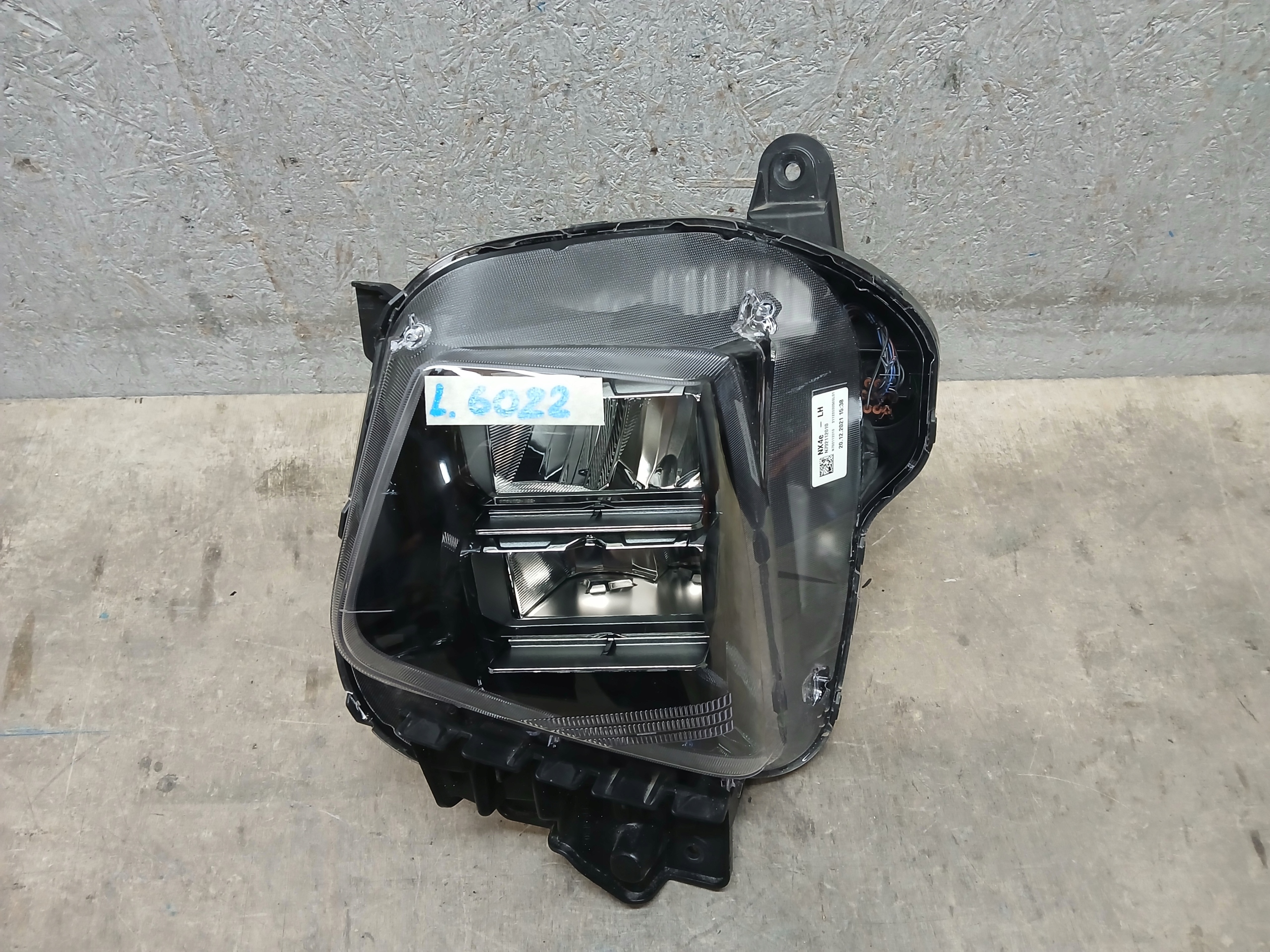 light front left HYUNDAI TUCSON IV 4 20- FULL LED N7921-62110