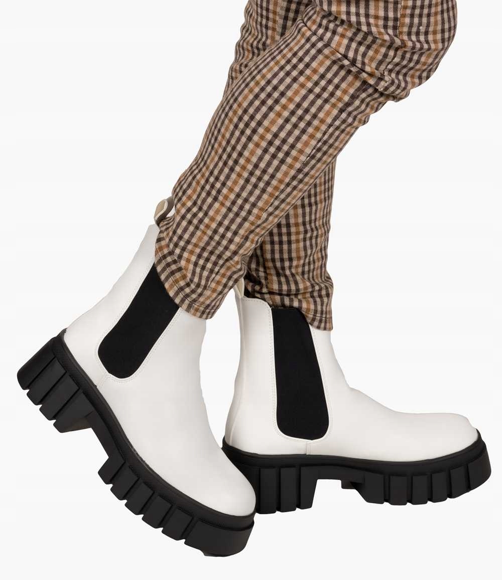 Černé Bílé Dámské Nazouvací Tenisky S Gumičkou, Velikost 38