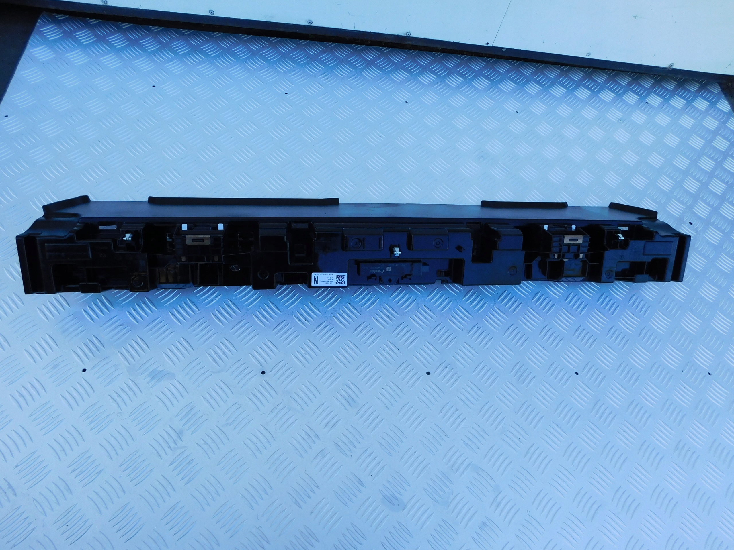BMW SERIA 2 (U06) Active plastový krycí element kufru 7952336