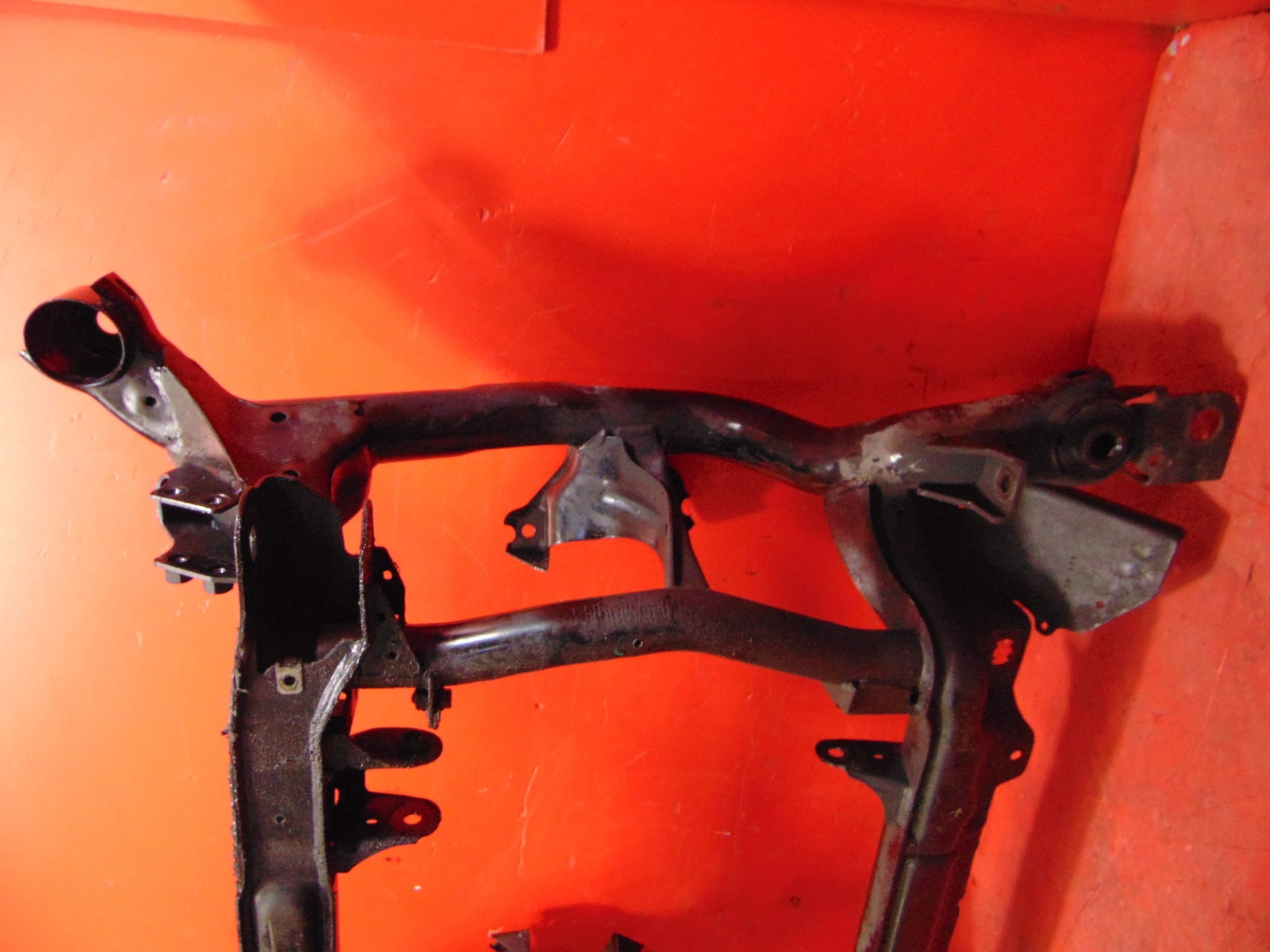 MERCEDES R-KLASA 251 W251 4MATIC axle beam axle beam subframe TRAWERS front front