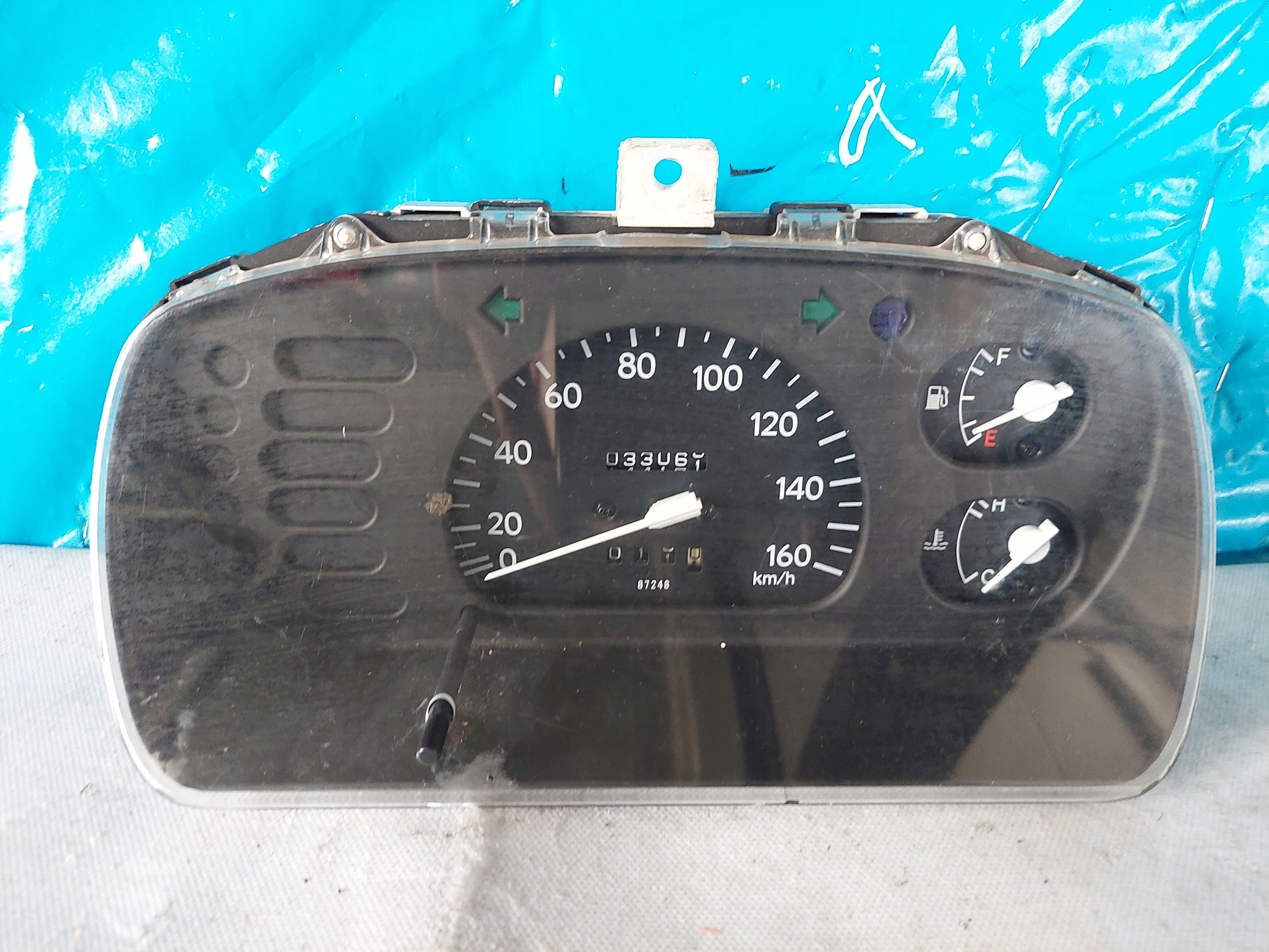dials clock DAIHATSU CUORE 0.8 B 83010-87B41