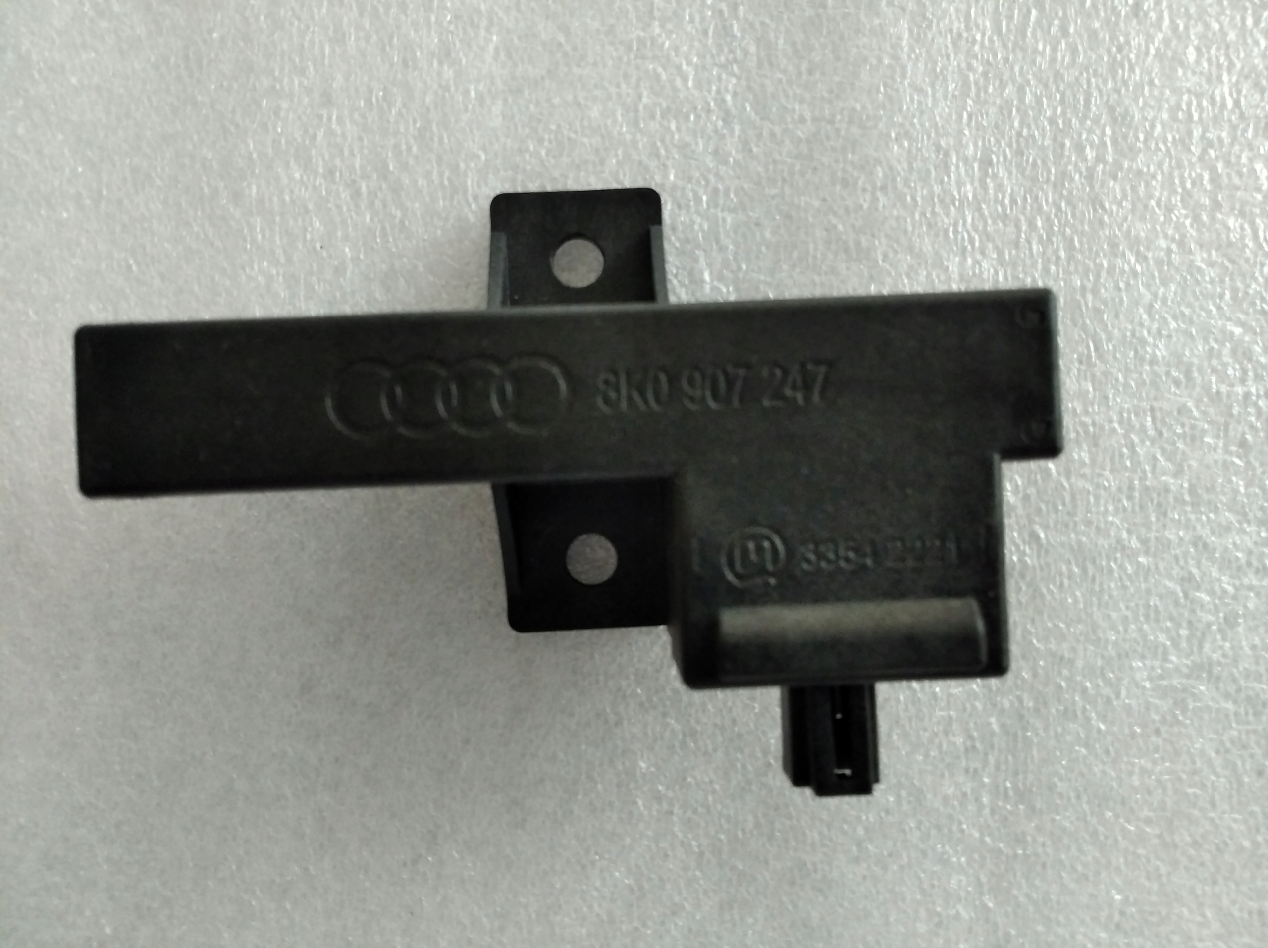 8K0907247 MODUŁ ANTENA KESSY TOUAREG A4 A6 A8 A7 Typ samochodu 4x4/SUV Samochody osobowe