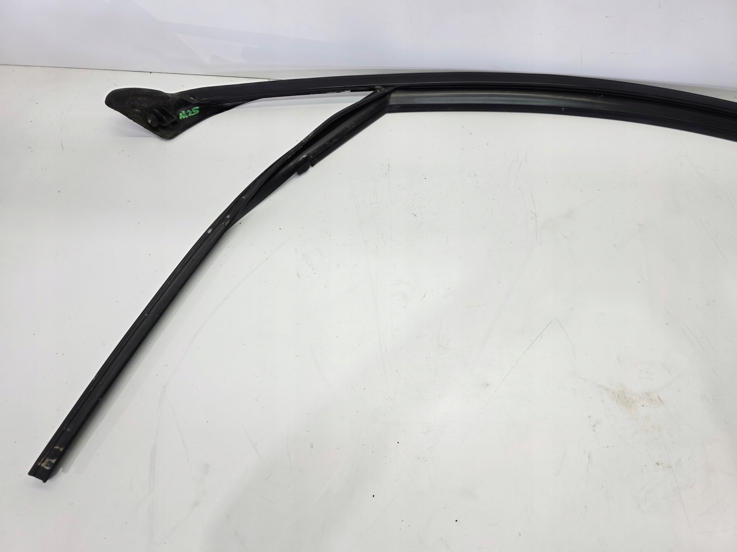 gasket door left front AUDI A6 C7 4G0837431 1/25