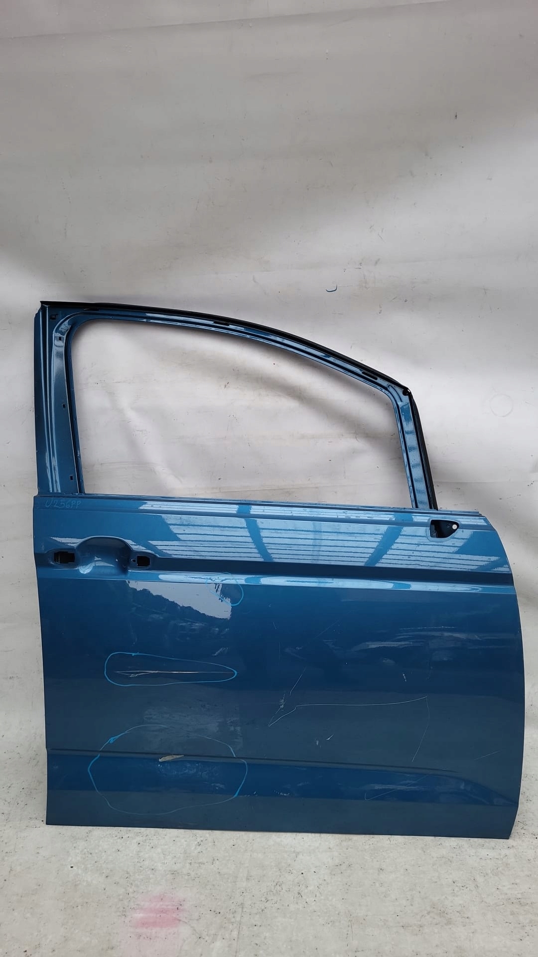 VW TOURAN II 5TA 15- door right front front