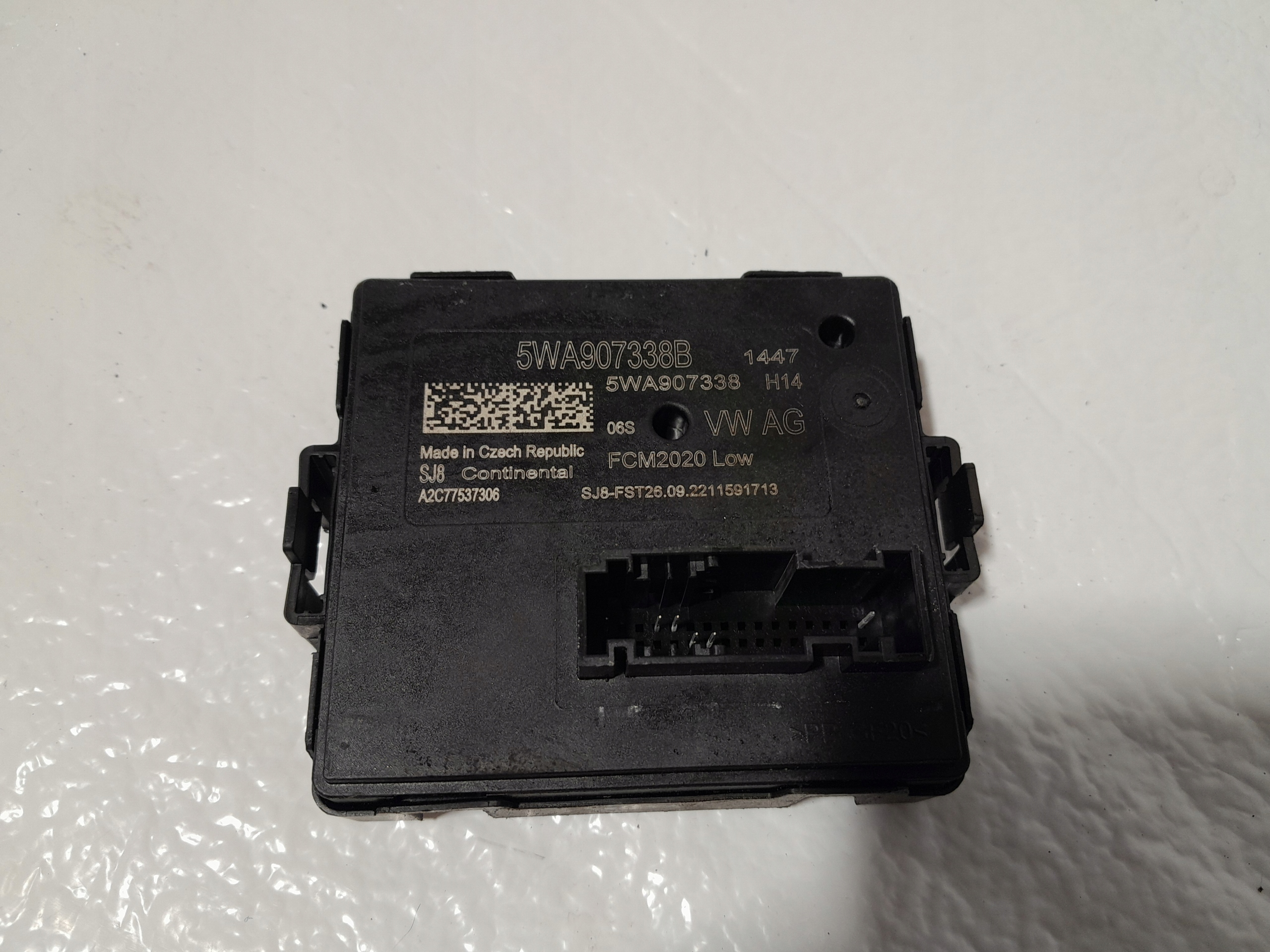 AUDI A3 S3 8Y module control unit GATEWAY 5WA907338B