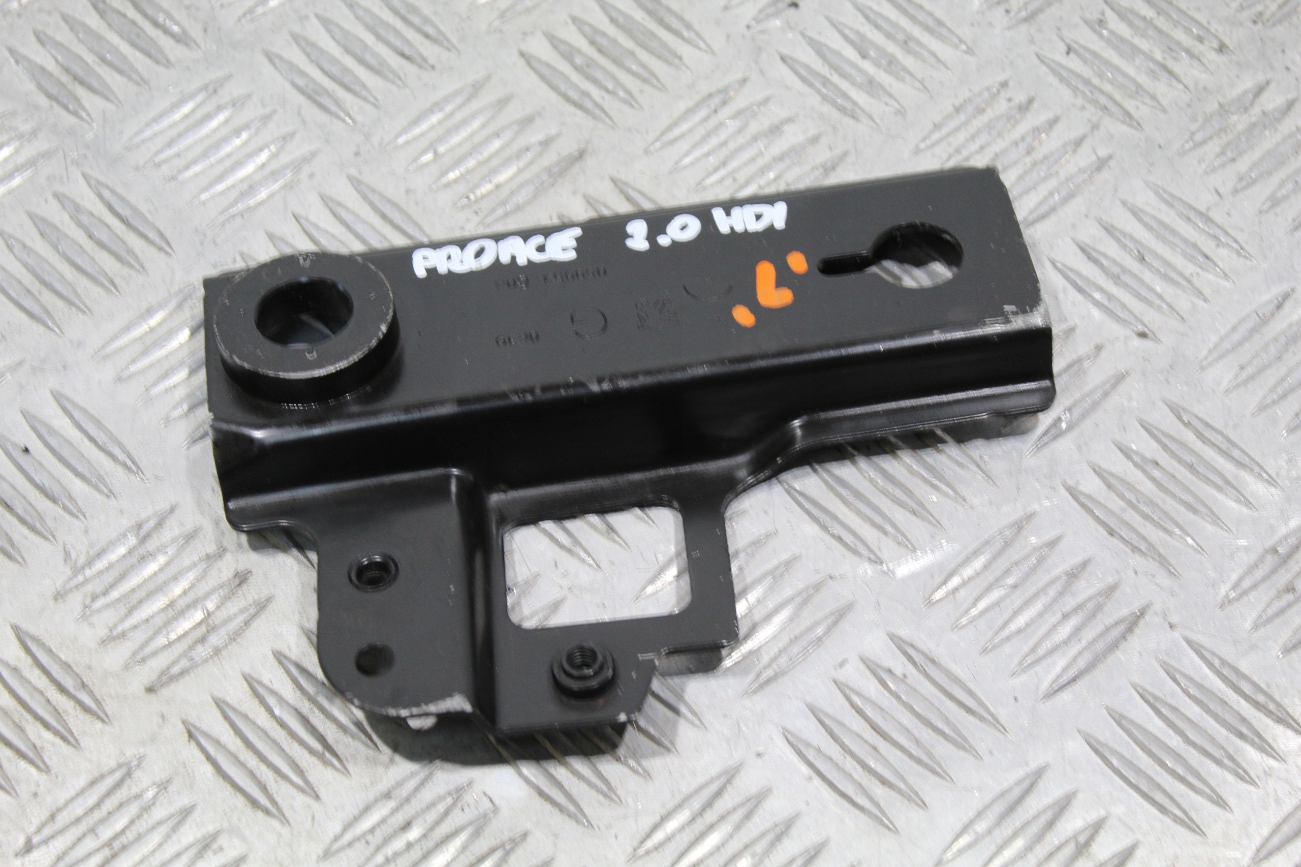 Consolle supporto sinistra TOYOTA PROACE II 2