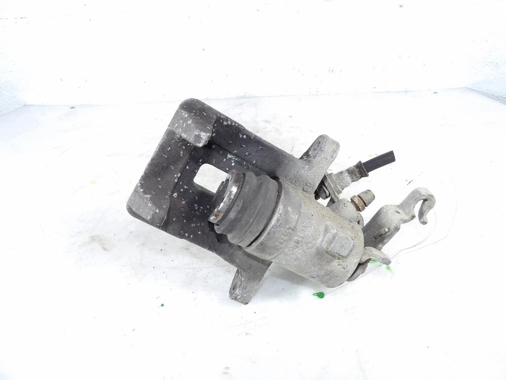 VW GOLF V 1.6B caliper brake rear part left