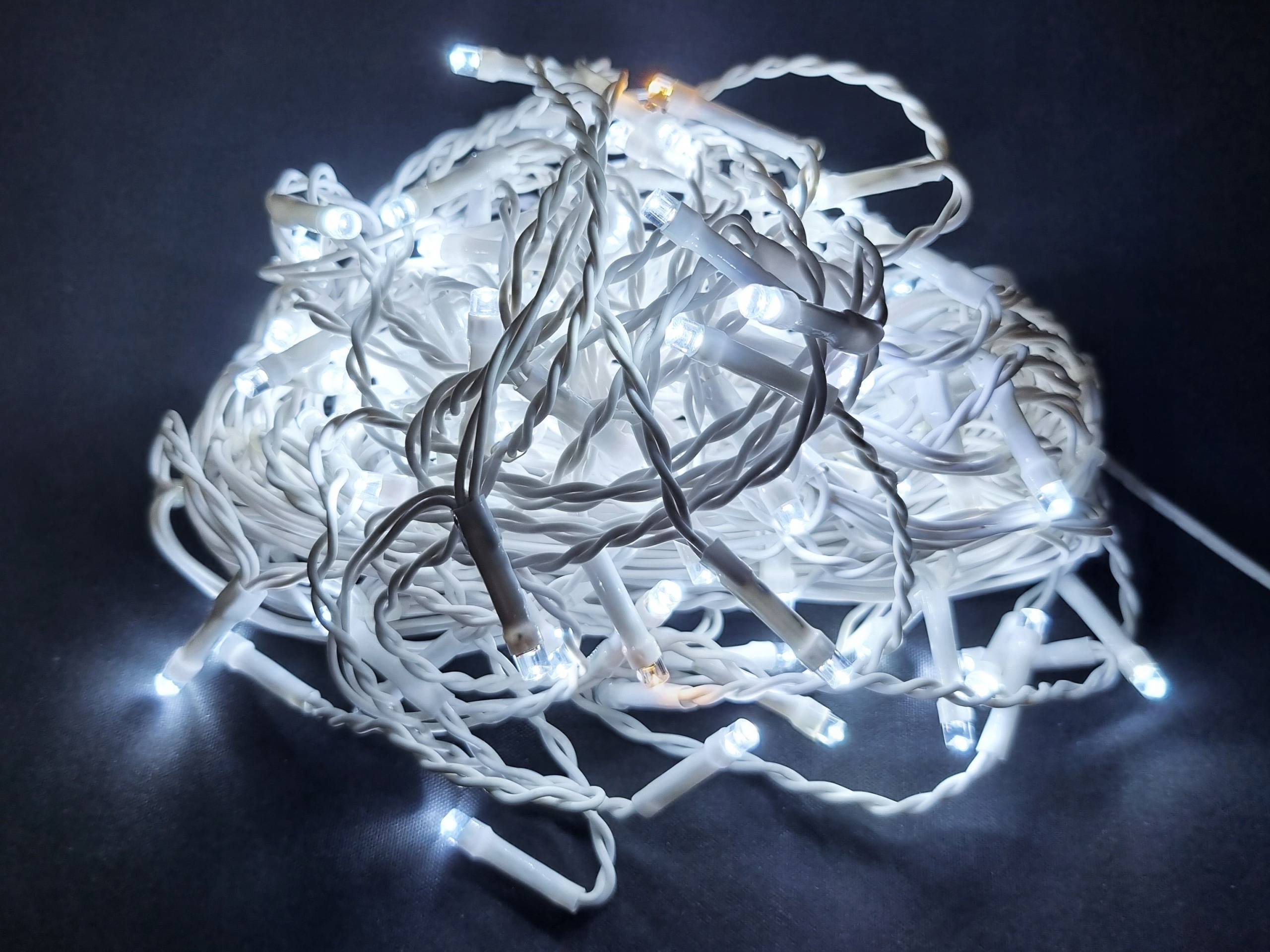 LAMPKI CHOINKOWE SOPLE 100 LED GIRLANDA 8,4M Zasilanie sieciowe