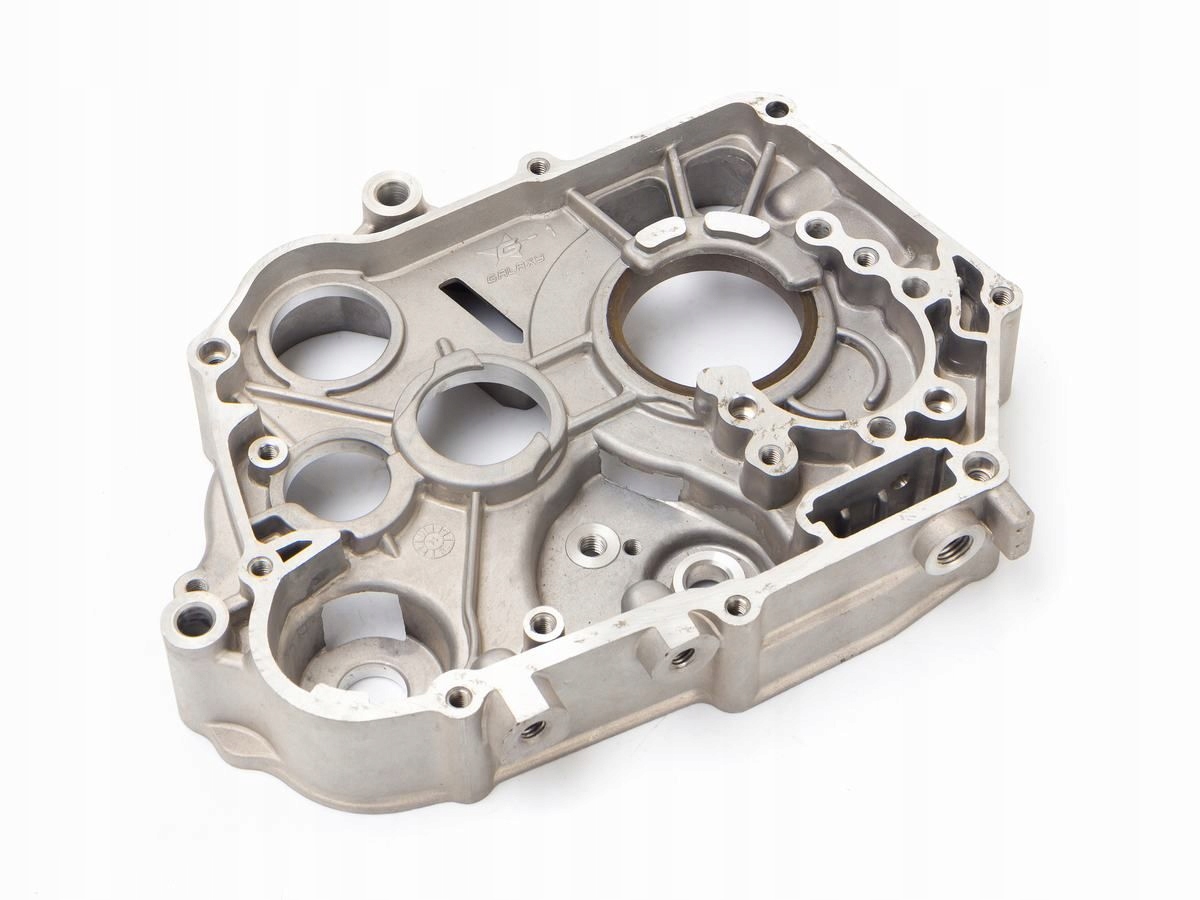 Karter skrzyni korbowej prawy Romet Ogar 125