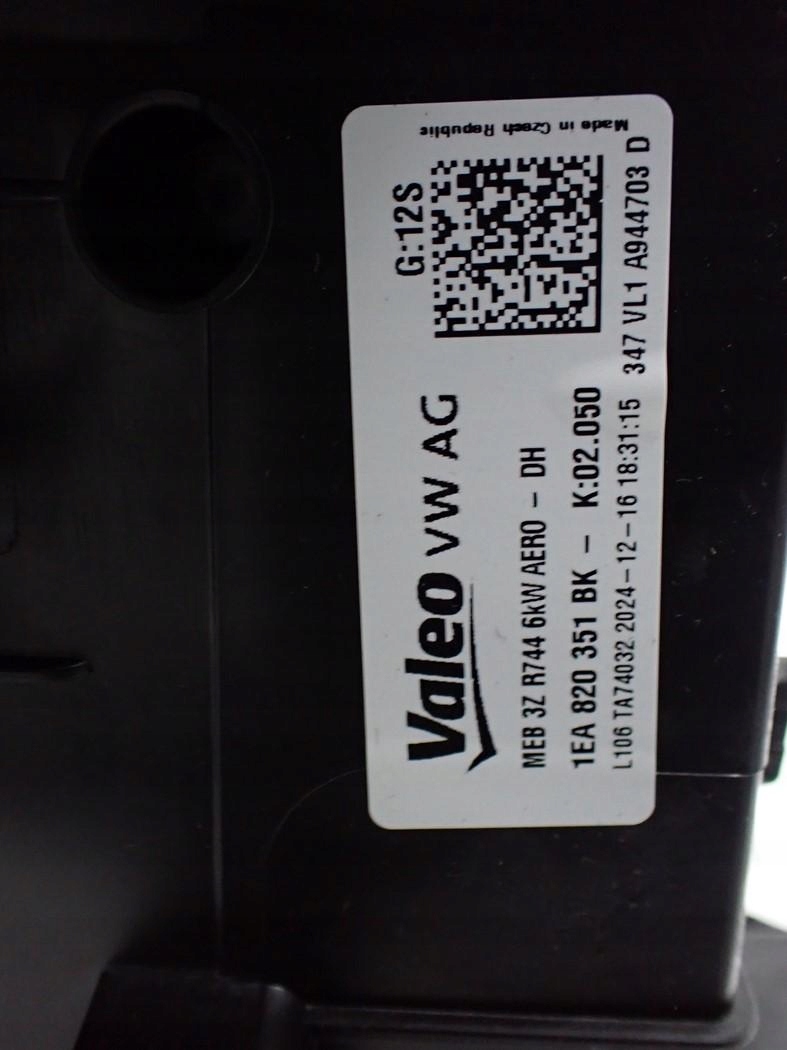 радиатор отопителя отопитель салона европа 1EA820351BK vw id.7 ID7 25R