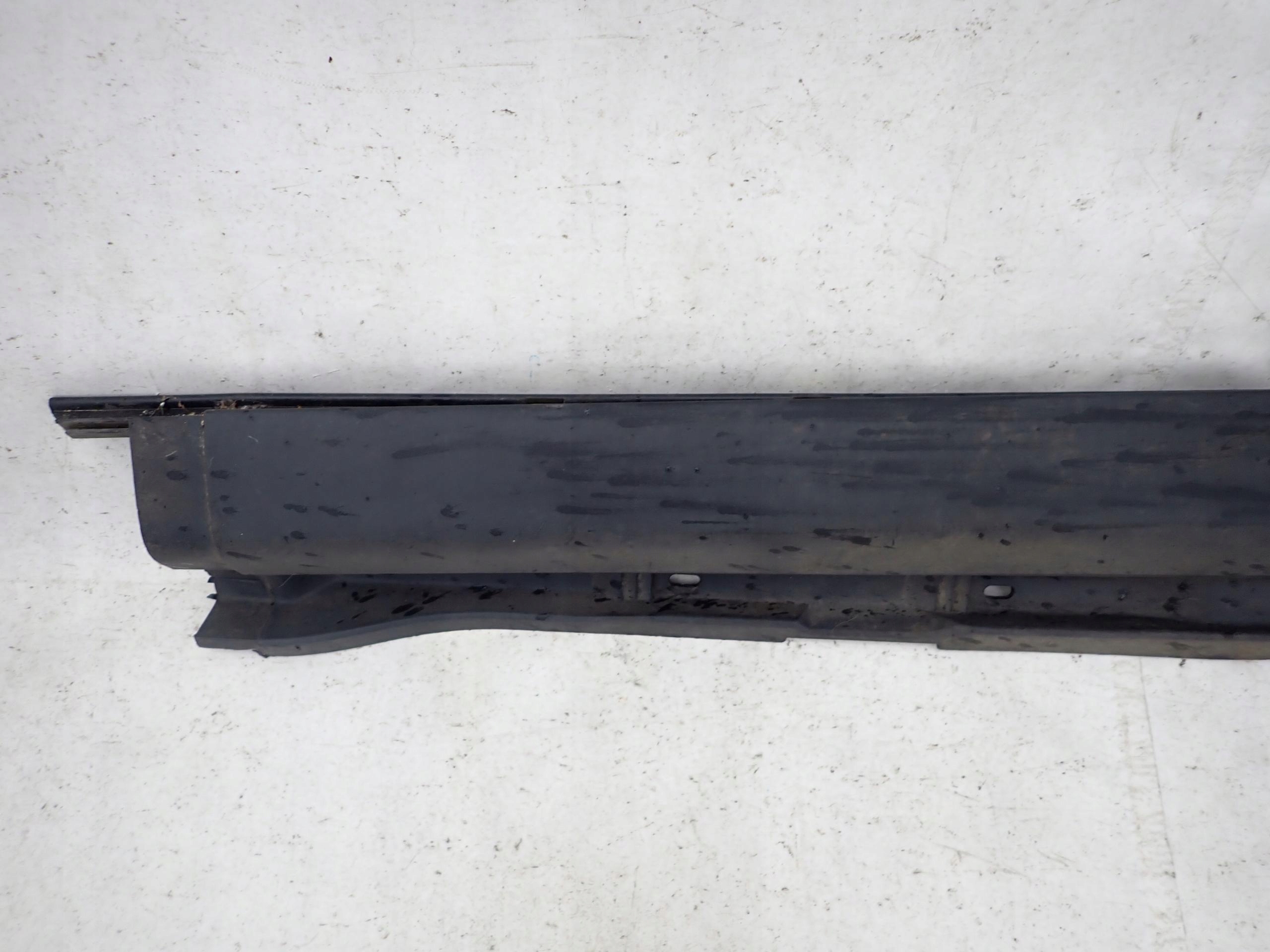 VOLVO XC90 and 02- moulding threshold left threshold left