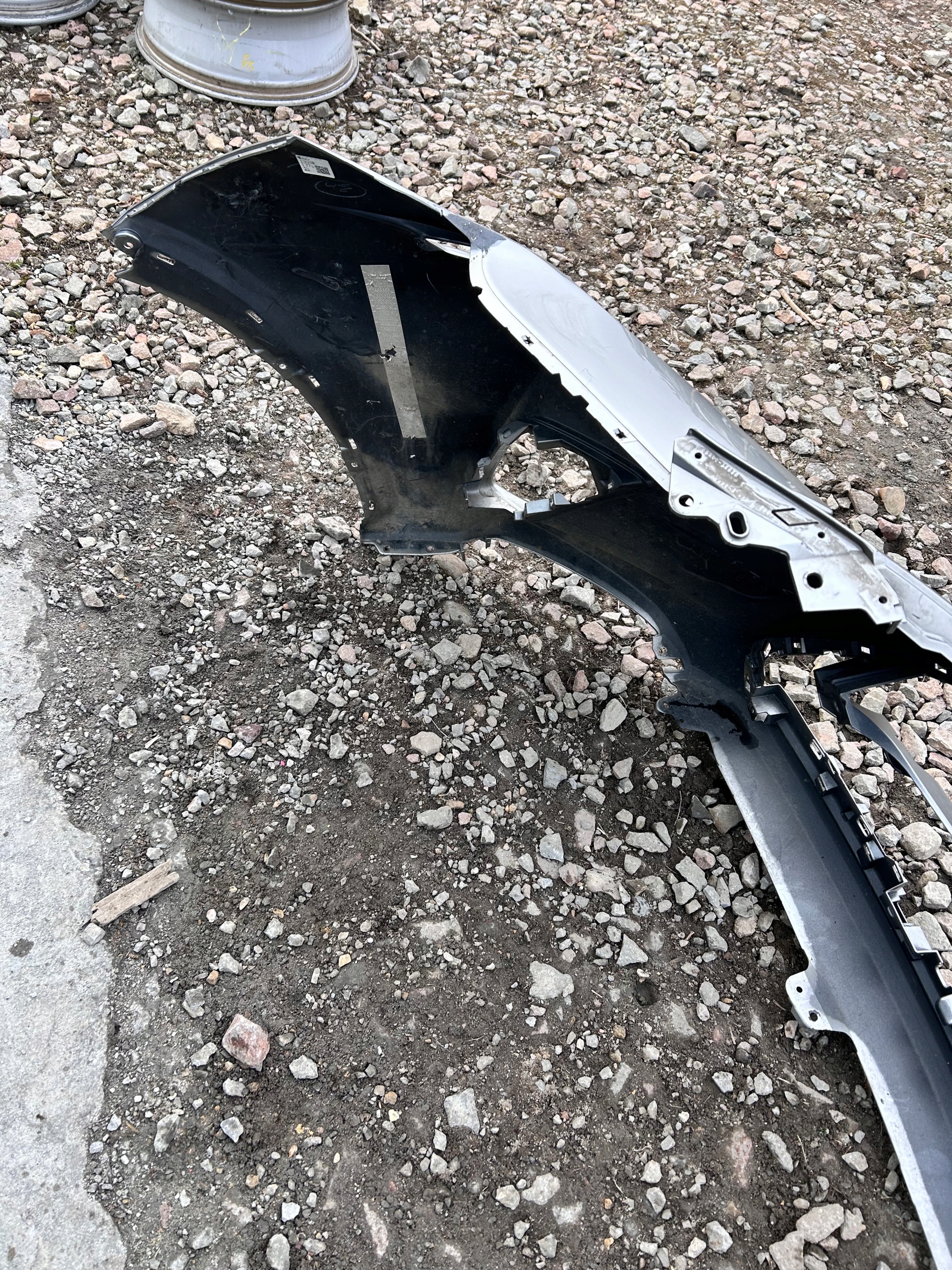 Frontstoßstange LEXUS NX LIFT 18- nr.102