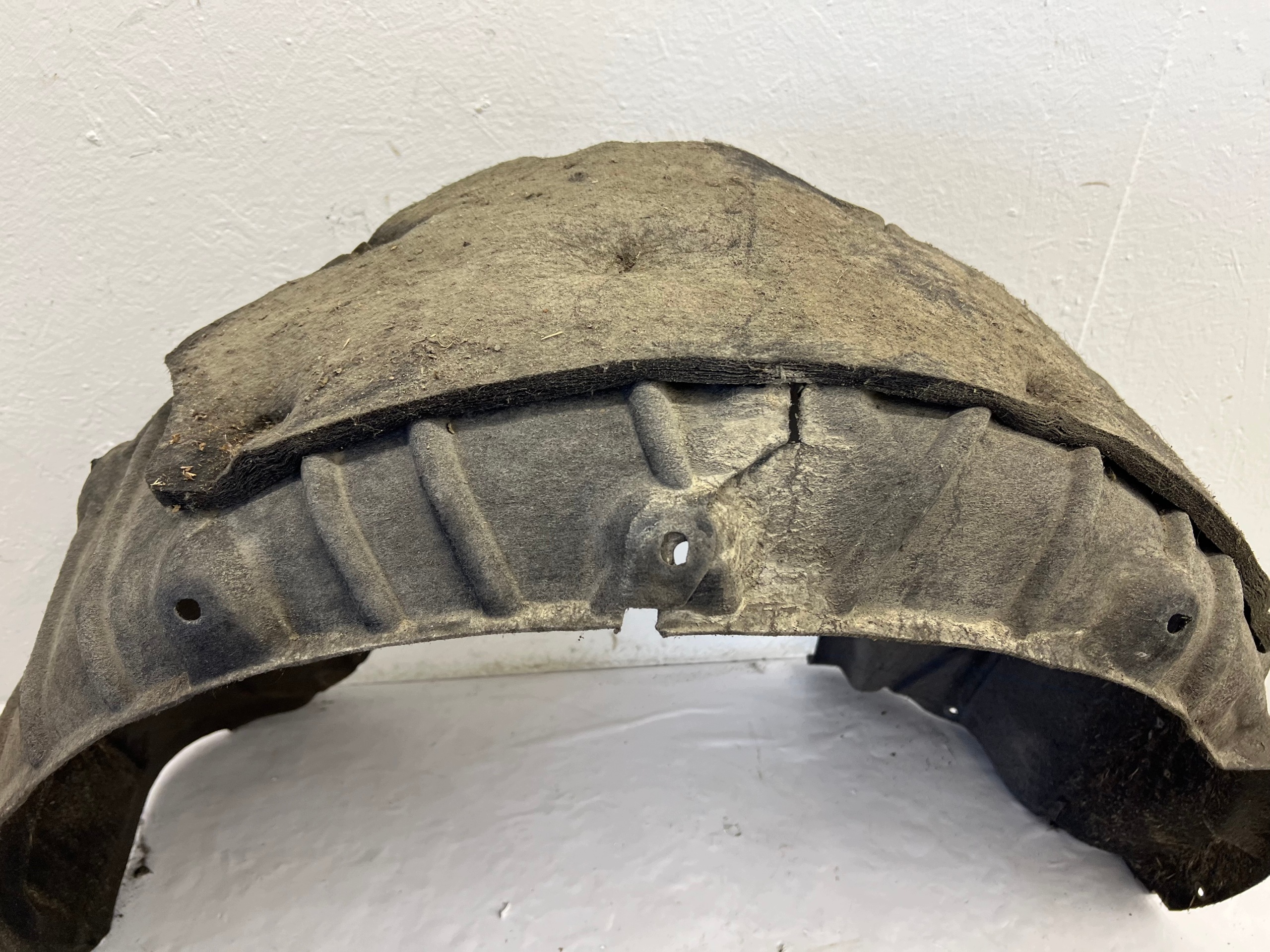 mudguard left rear part rear. original AUDI A4 B9 8W KOMBI