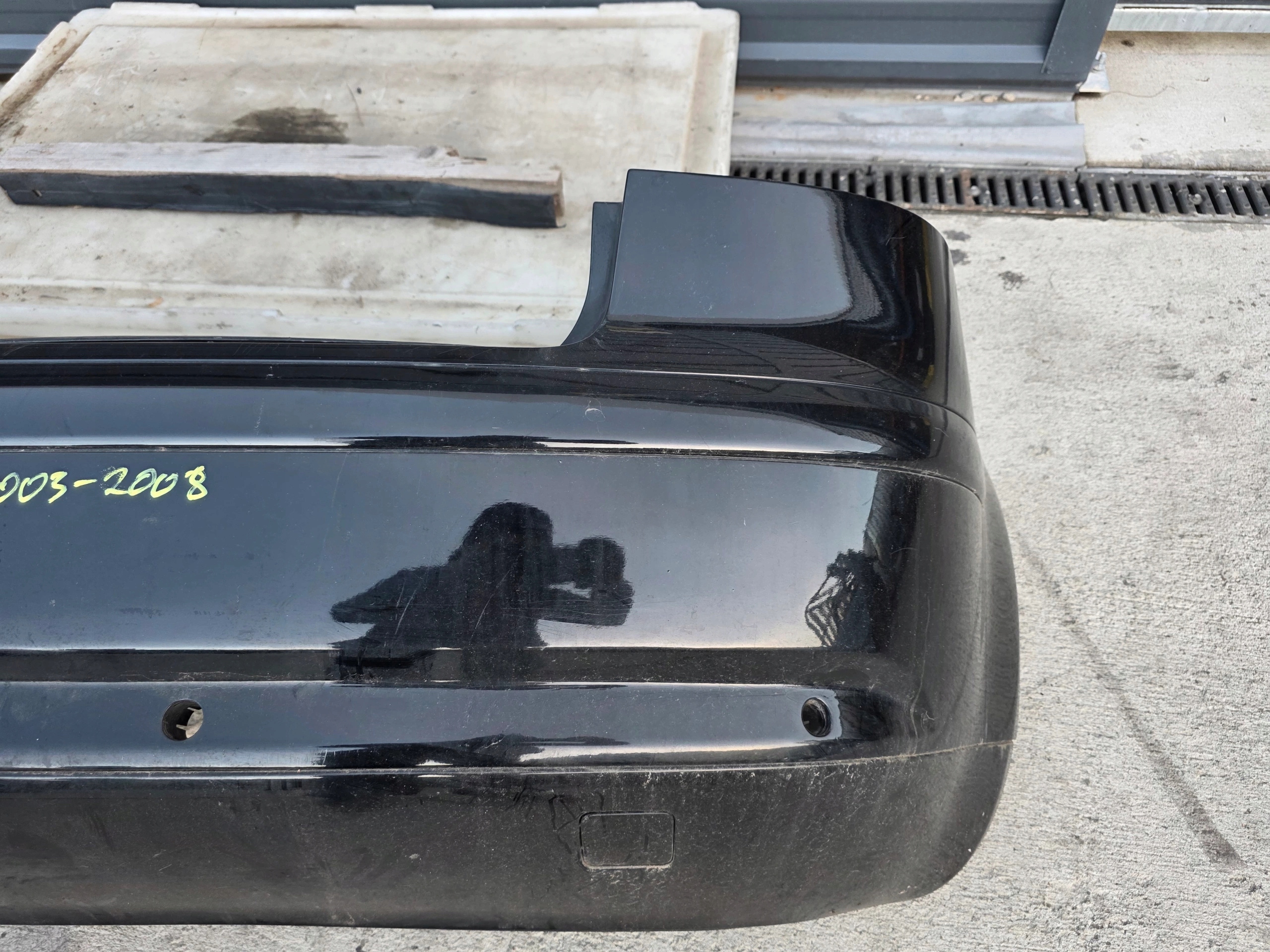 bumper rear part AUDI A3 8P 3-door 3D LY9B below PDC 2003-2008 complete !!!