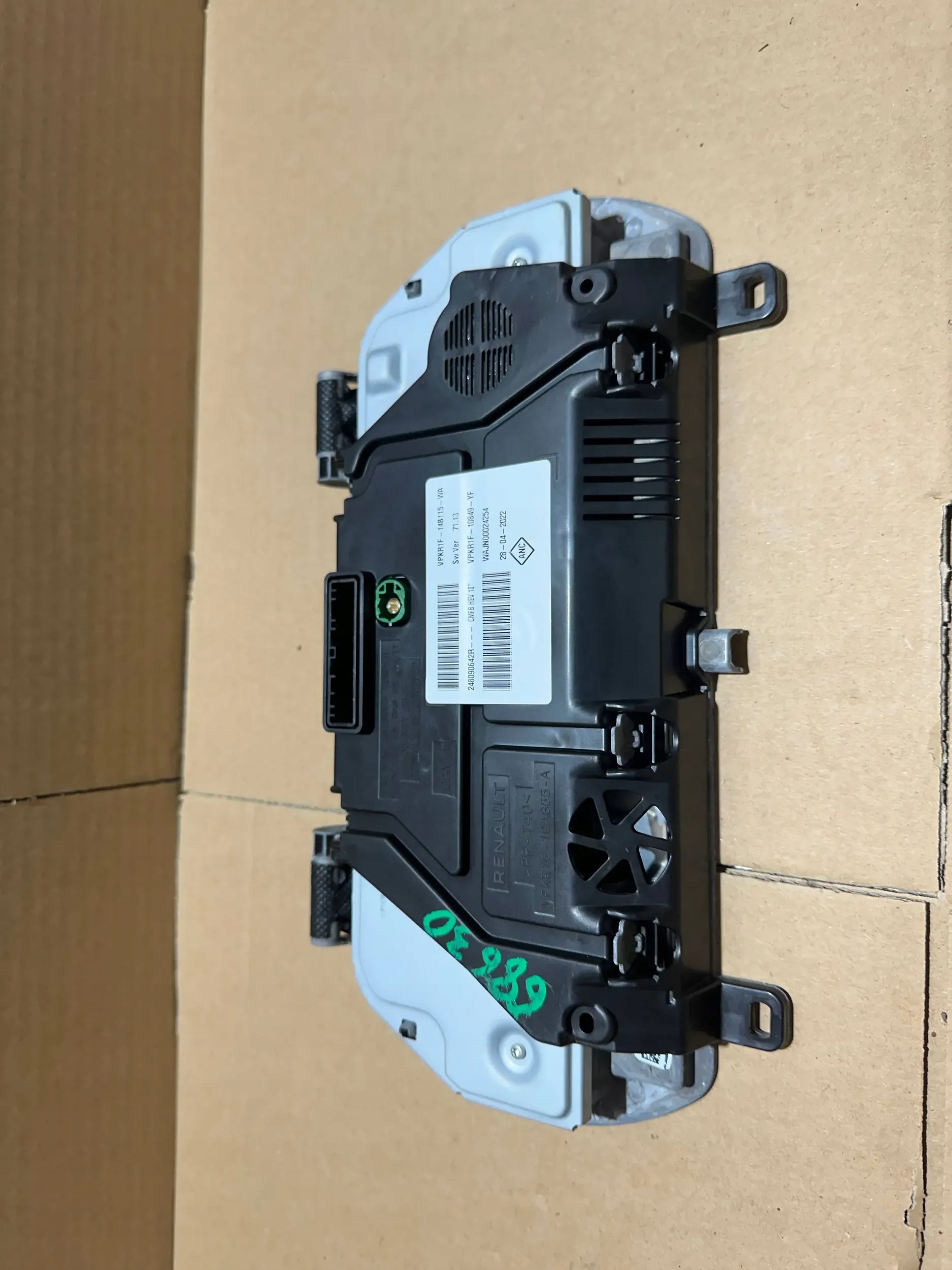 renault ARKANA 2021 спидометр