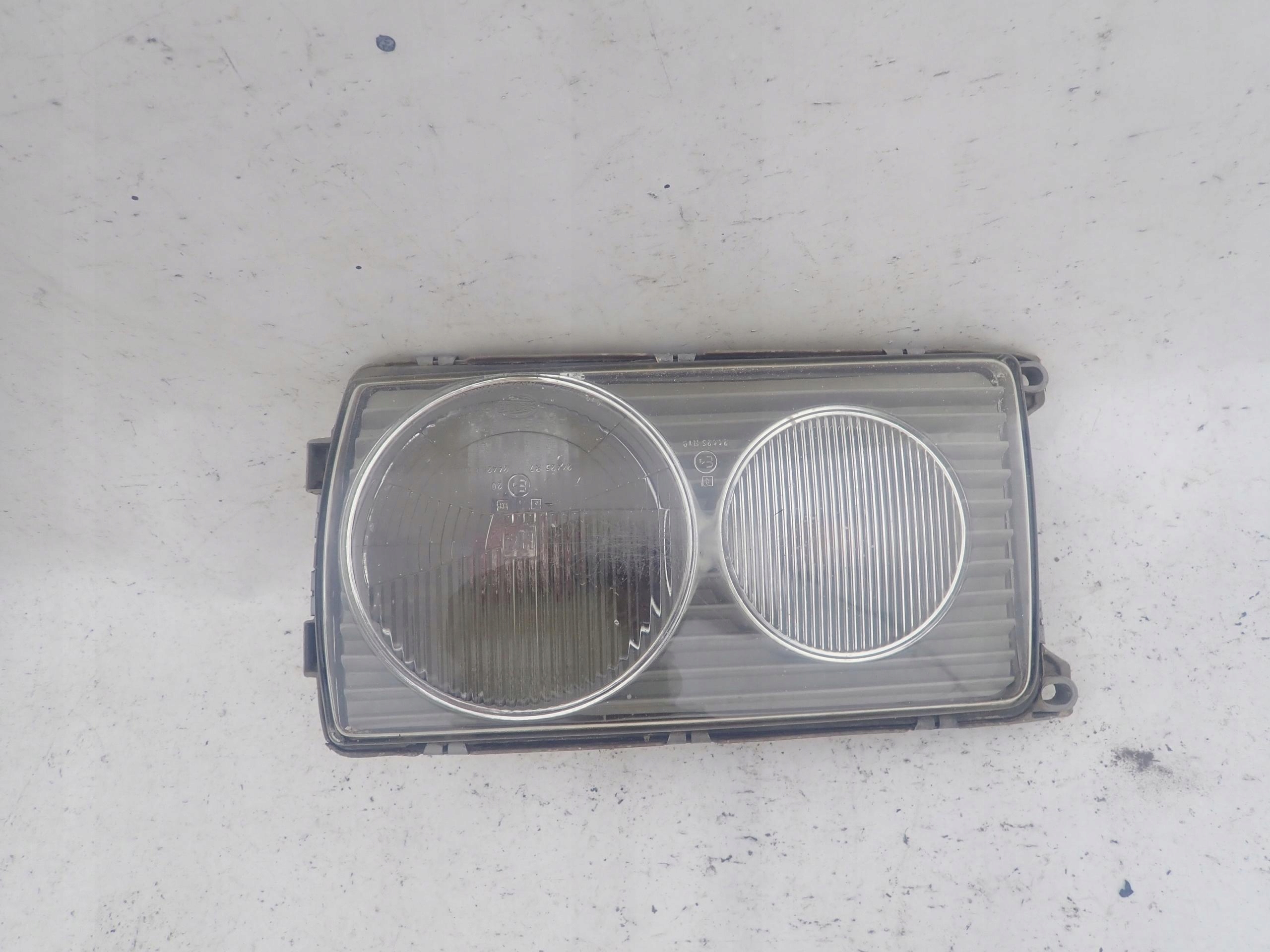 MERCEDES W123 light right front front
