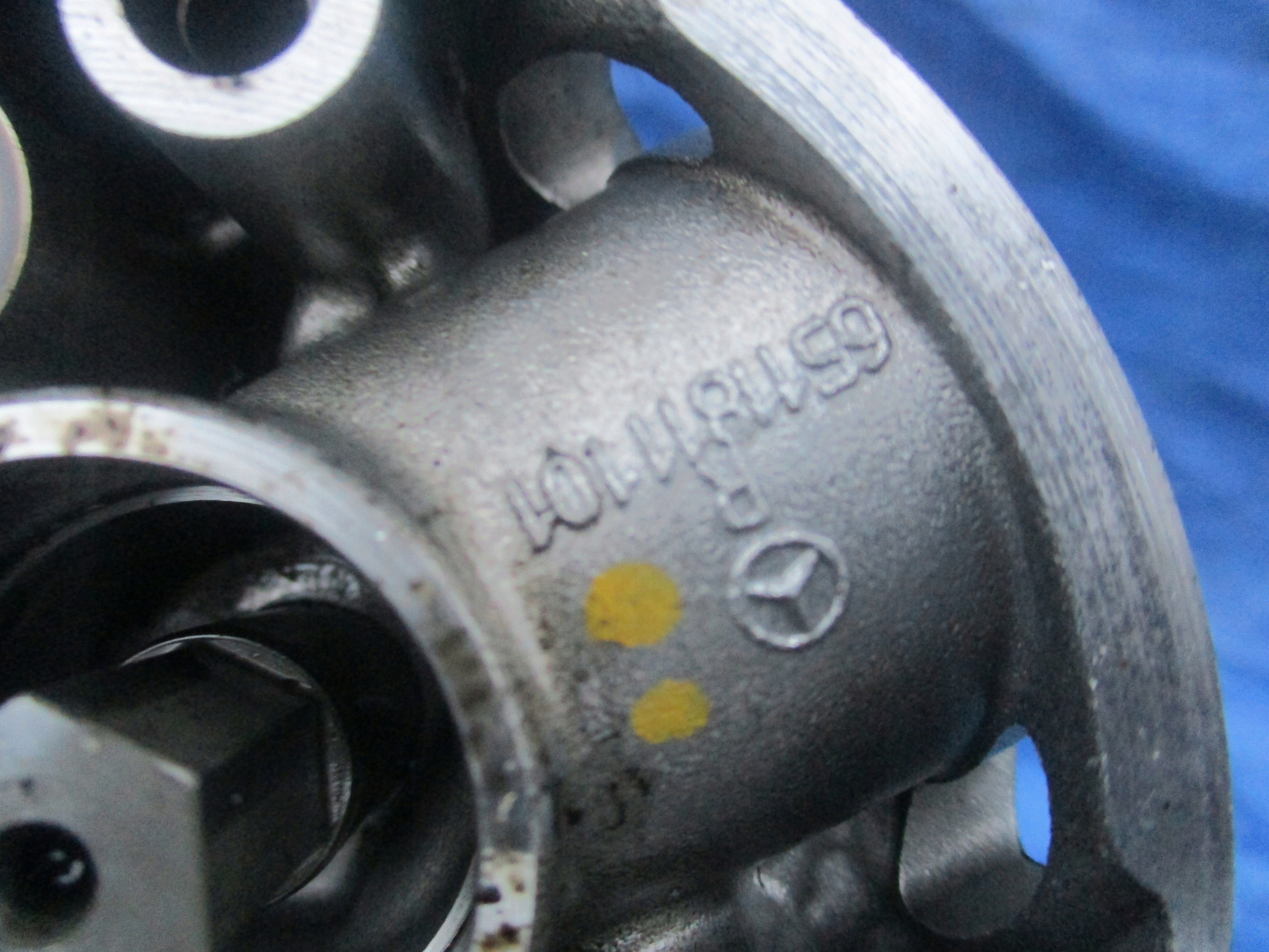 POMPA OLEJU MERCEDES SPRINTER 906 W906 VITO 2 2CDI Engine Type Diesel