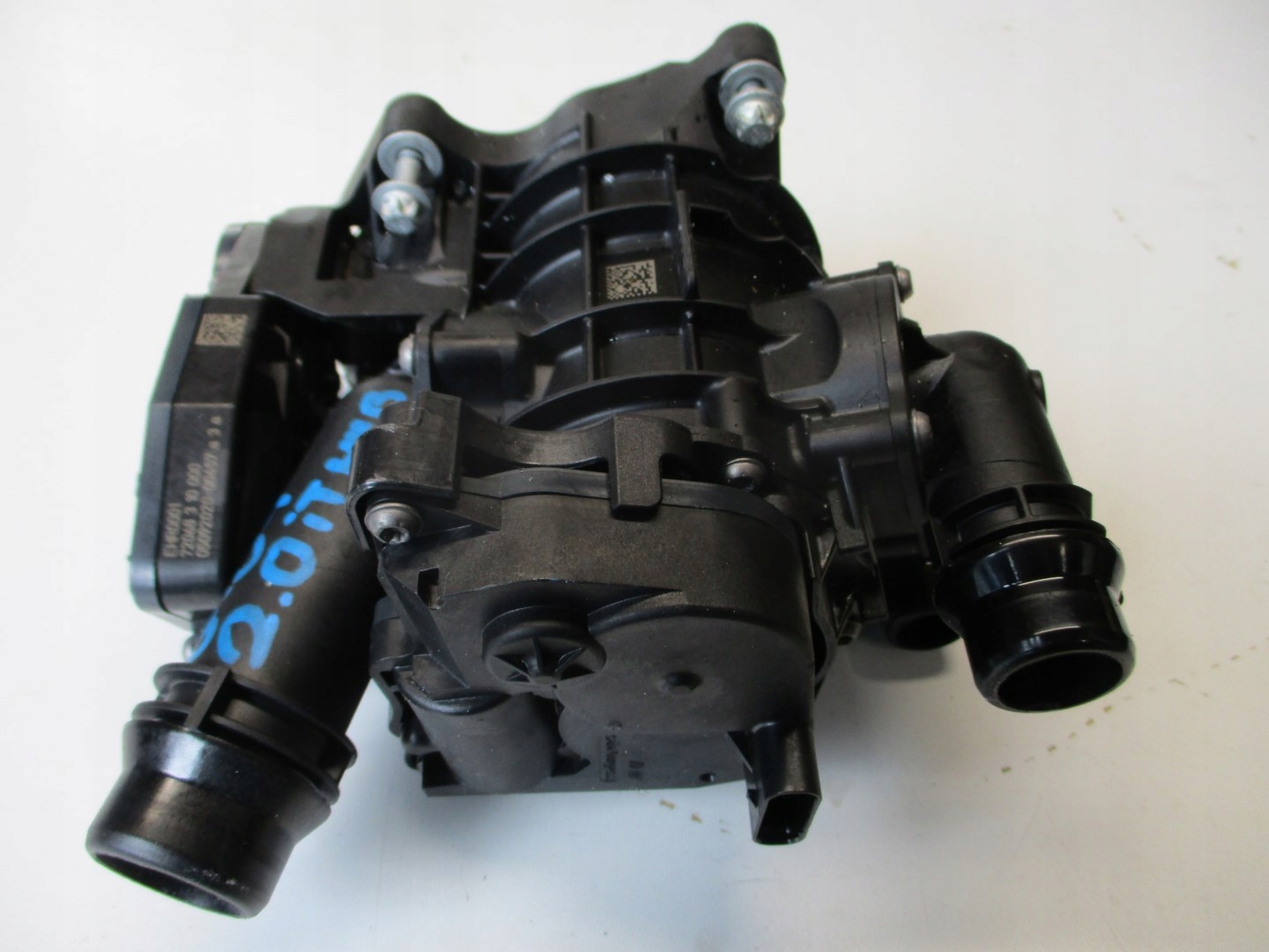 obal termostat BMW X3 G01 2,0iT HYB 8642560