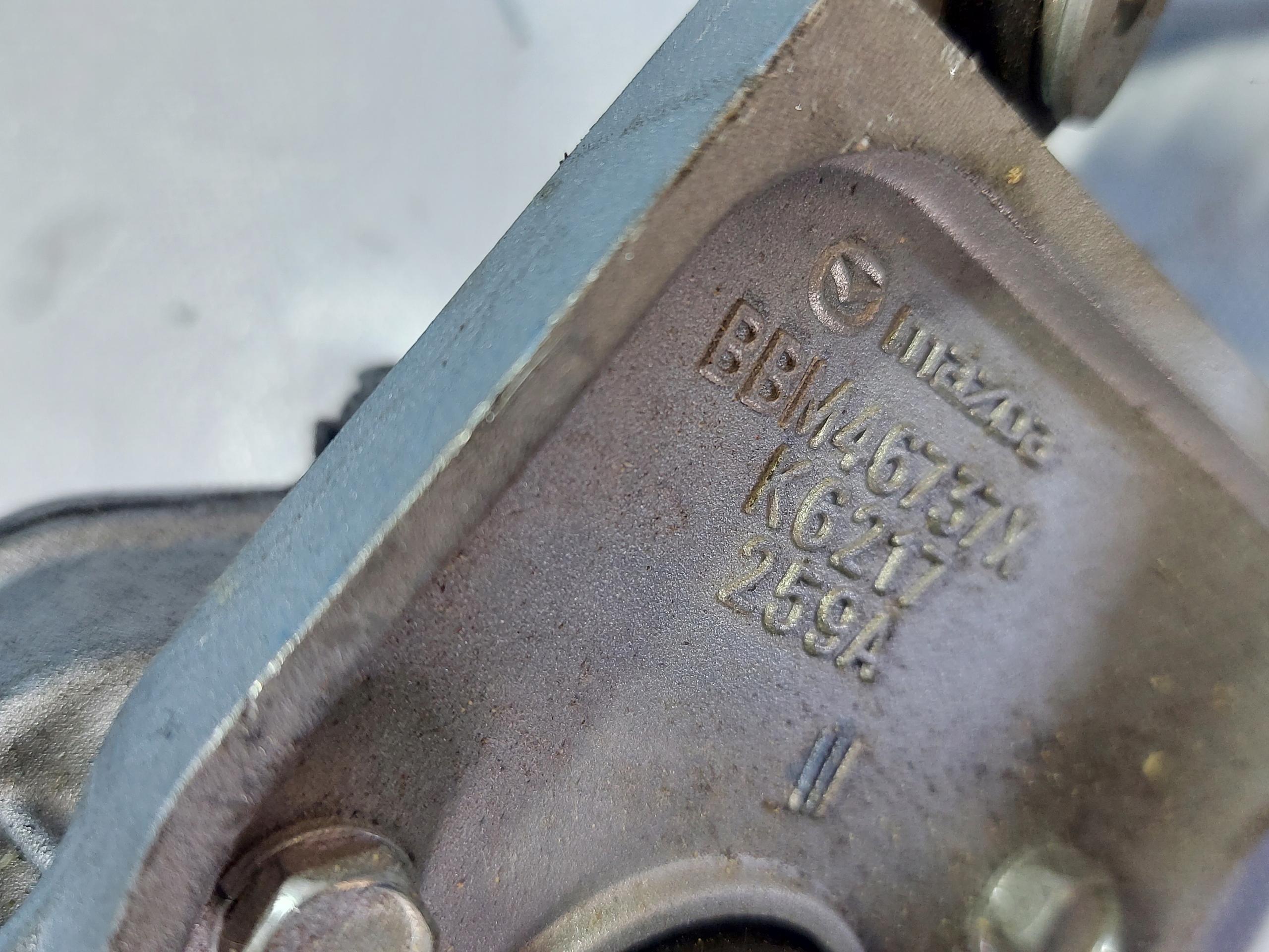 Wischergestänge MAZDA III BBM46737X vorne