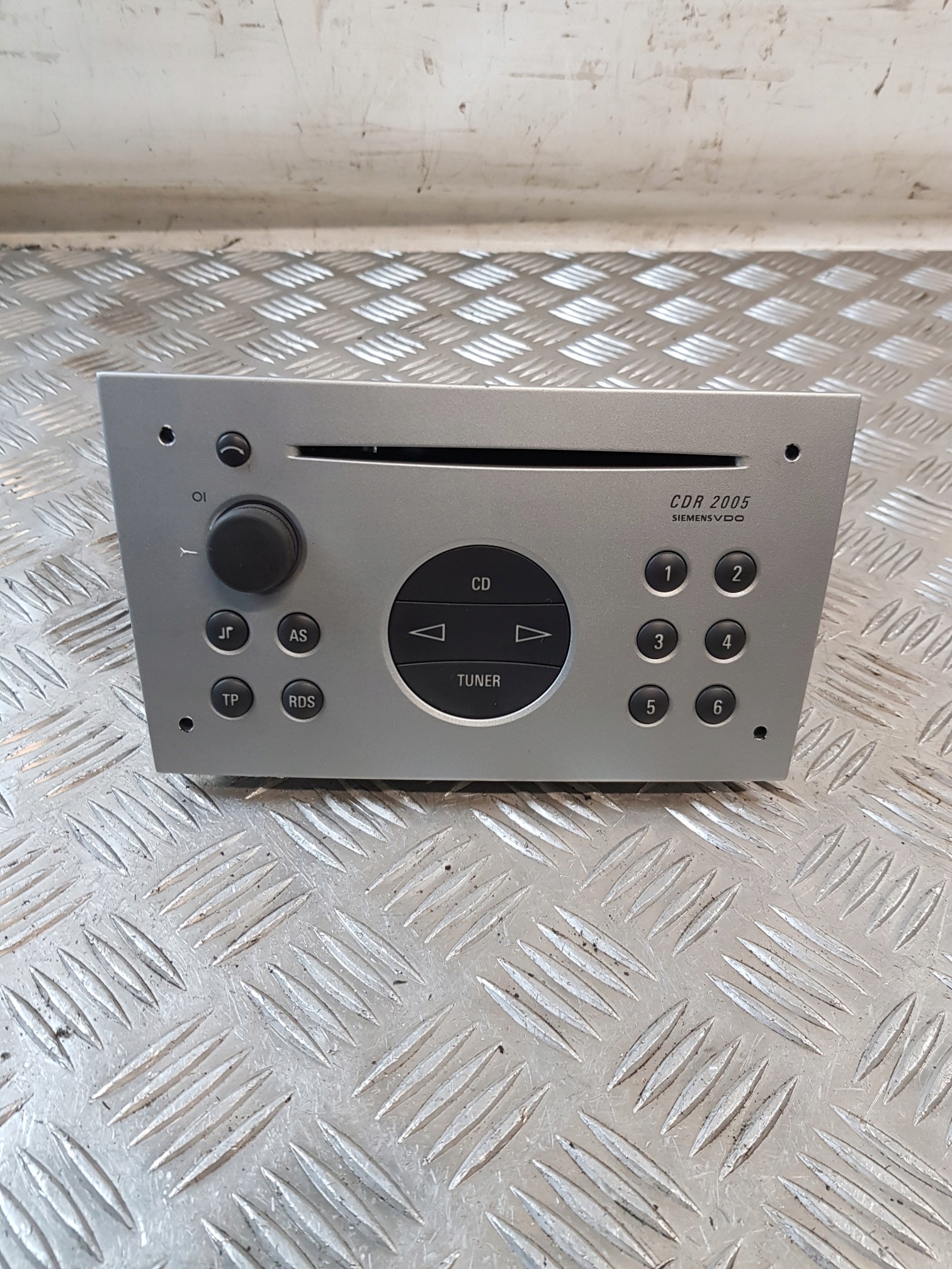 RADIO CDR 2005 93176229 OPEL CORSA C 04R