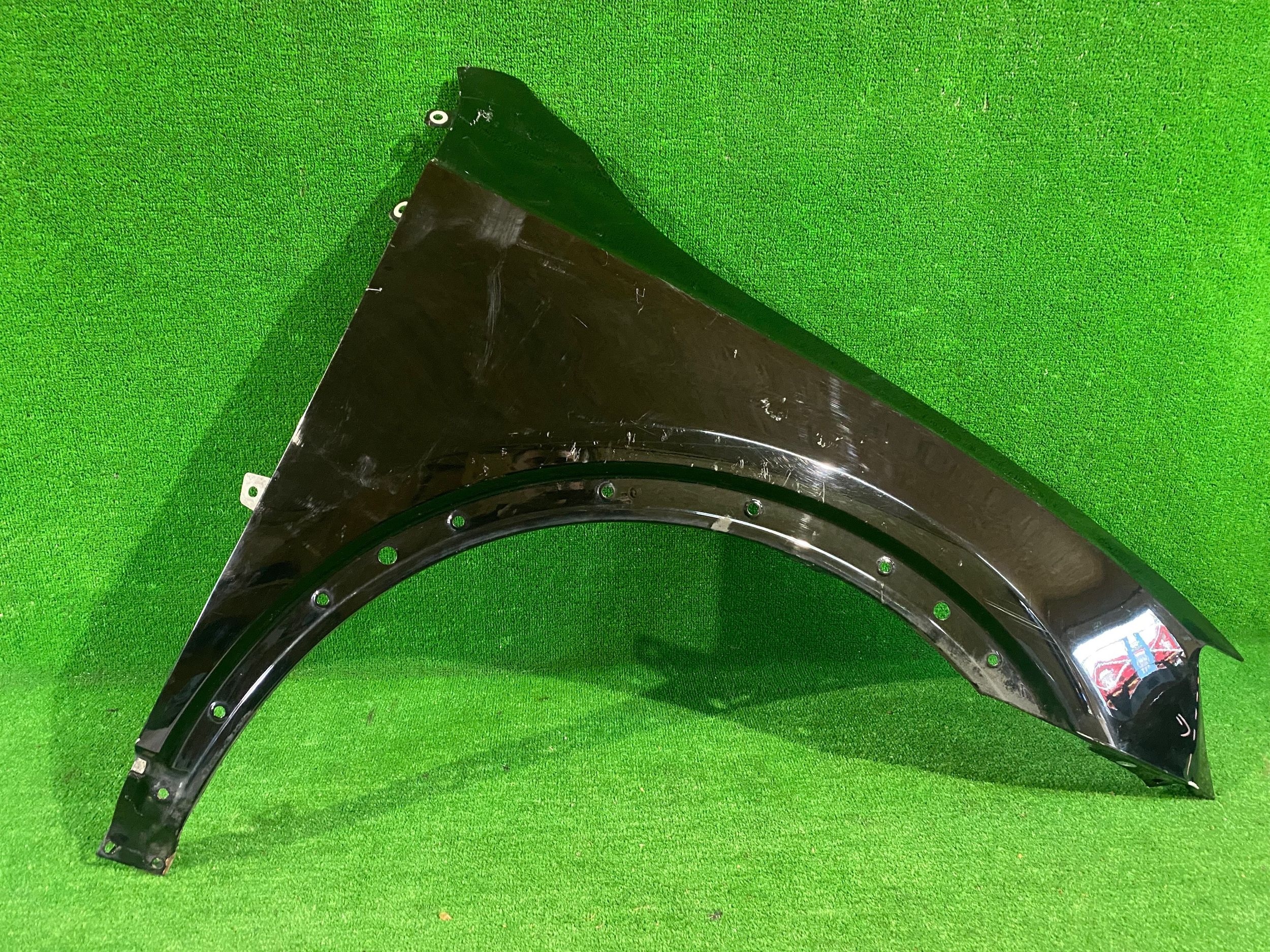 fender front right front AUDI Q3 8U