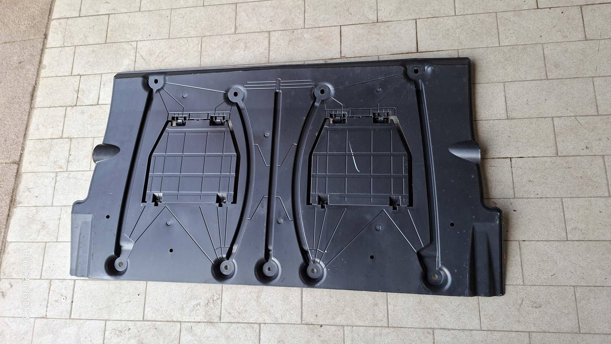 cover chassis Renault Scenic E-Tech V 748181053R