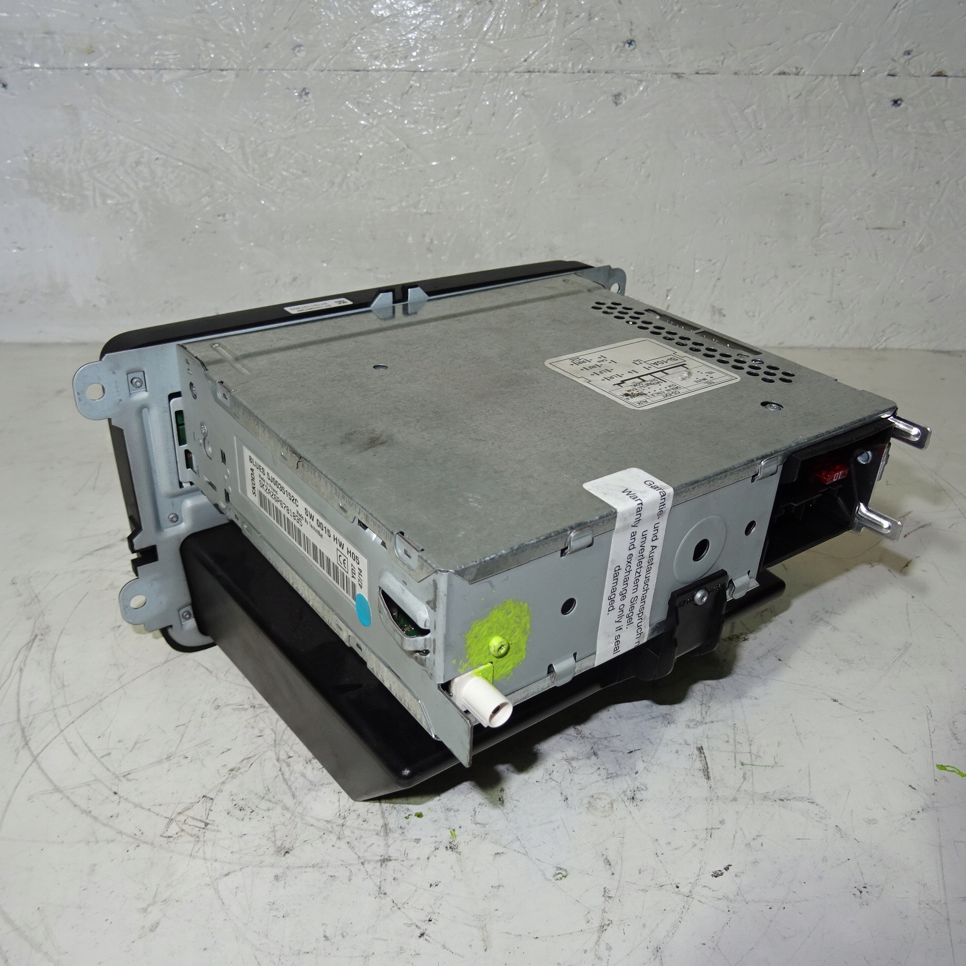 SKODA RAPID RADIO 5J0035152C Producent części Skoda OE