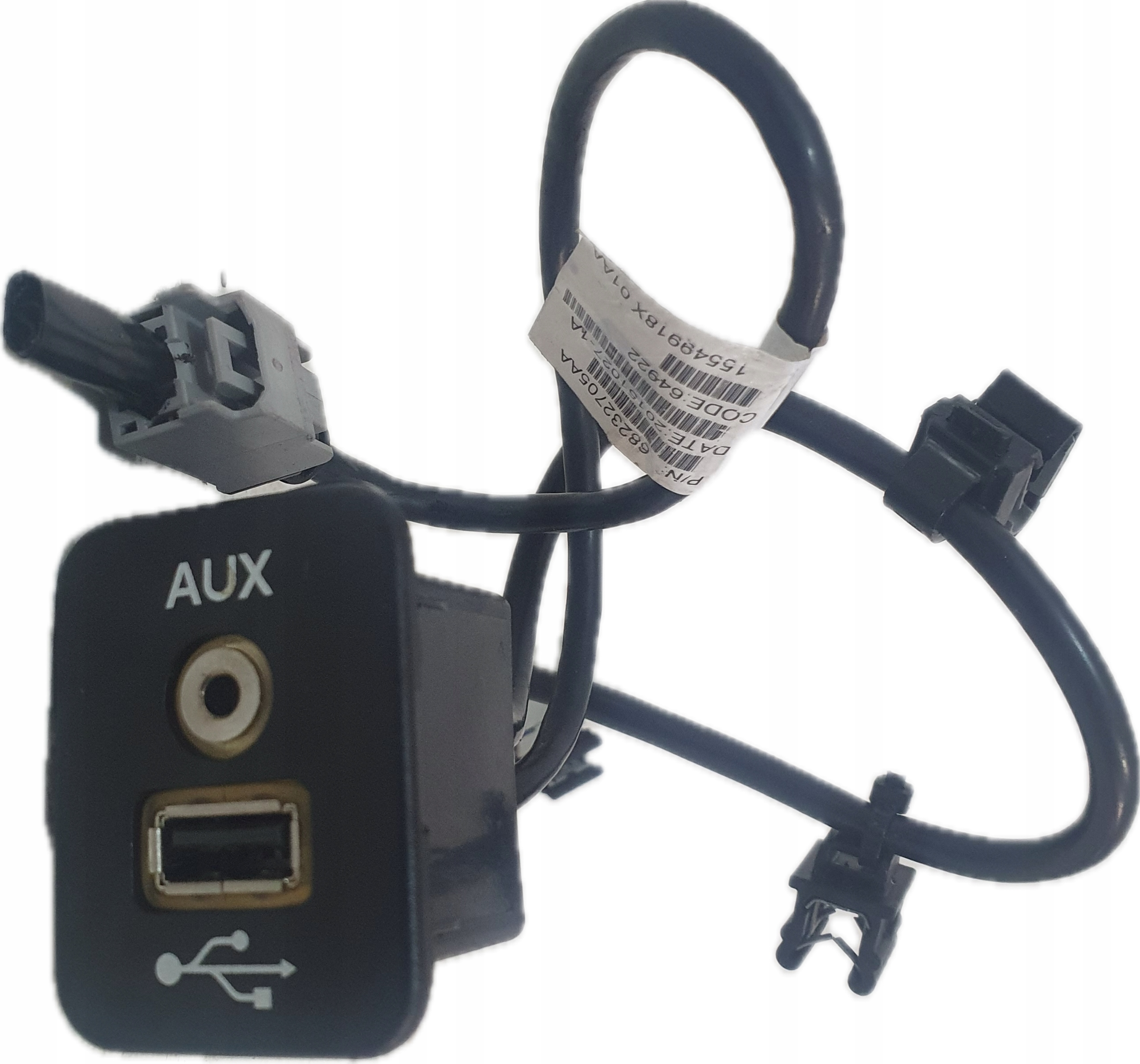 DODGE CHARGER 2015- adapter WEJSCIE AUX USB KABEL 68232705AA