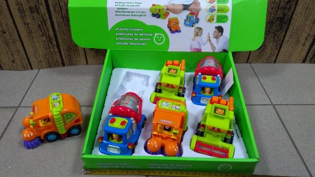 auto z napędem 6szt. HOLA — 3