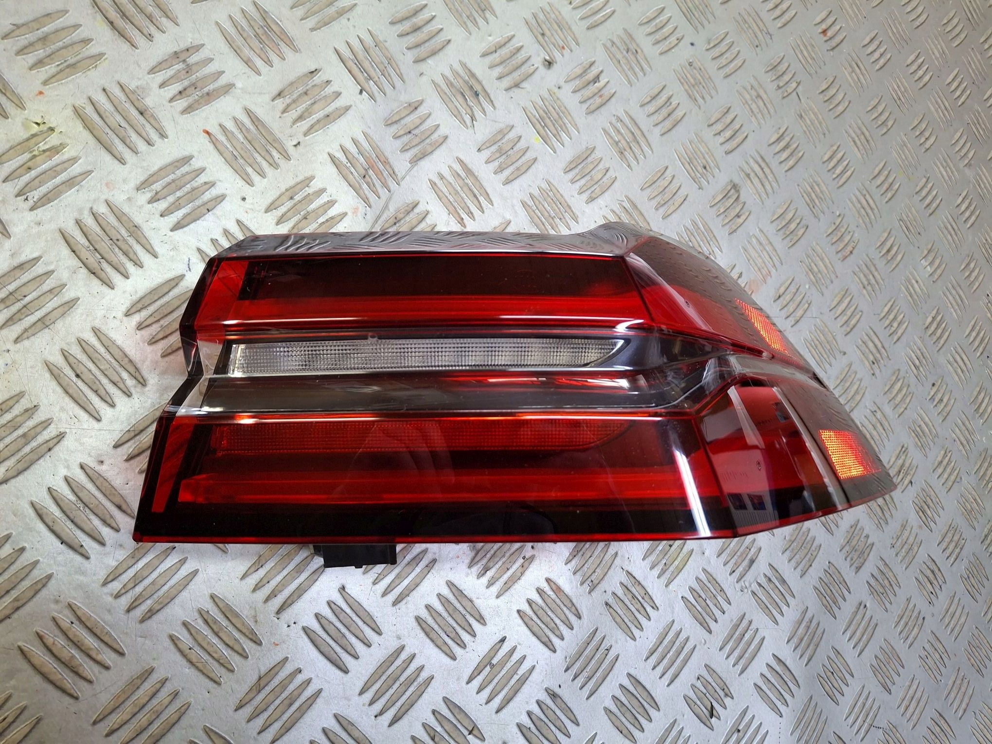 light rear right NAROZNA LED BMW 5 G60 sedan 2023R->
