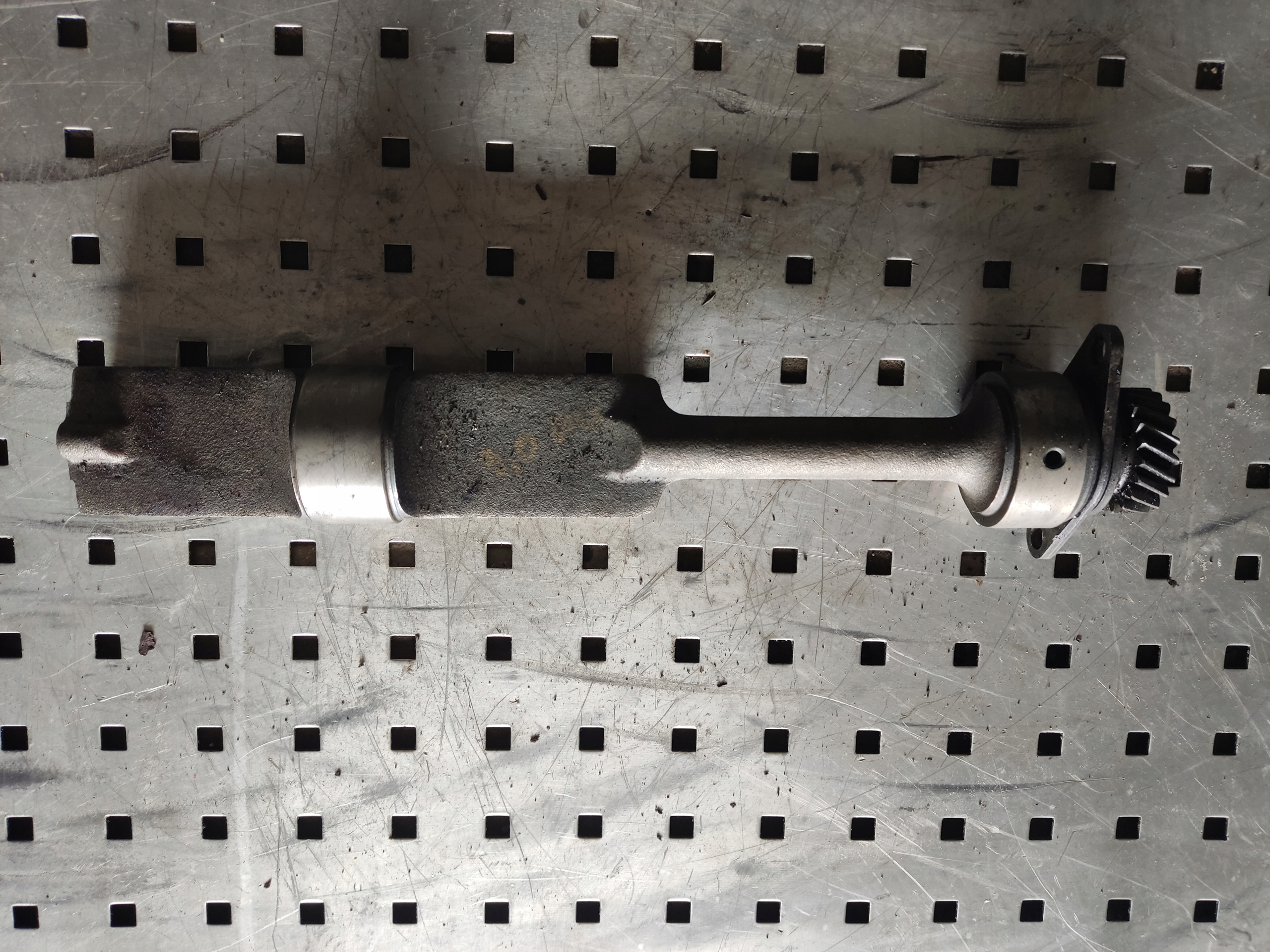 БАЛАНСУВАЛЬНИЙ ВАЛ RENAULT MASTER II 3.0 FV