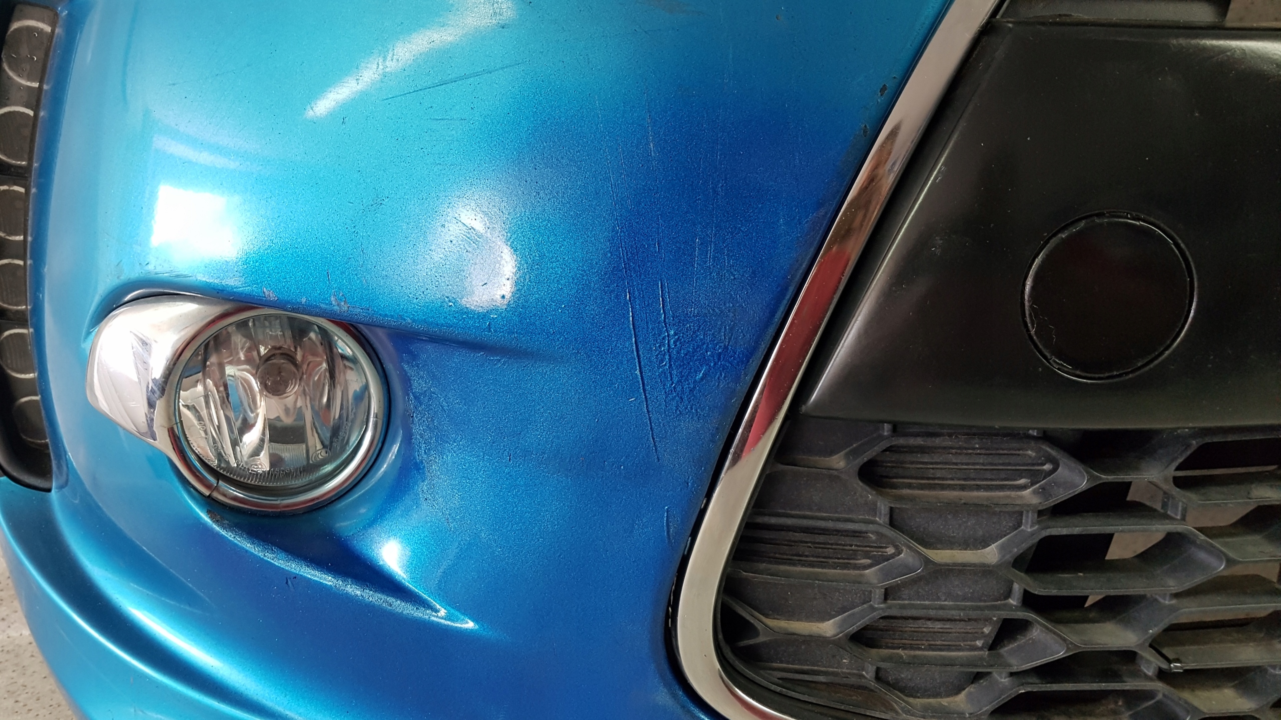 CITROEN DS3 DS 3 2010 - bumper front 9645