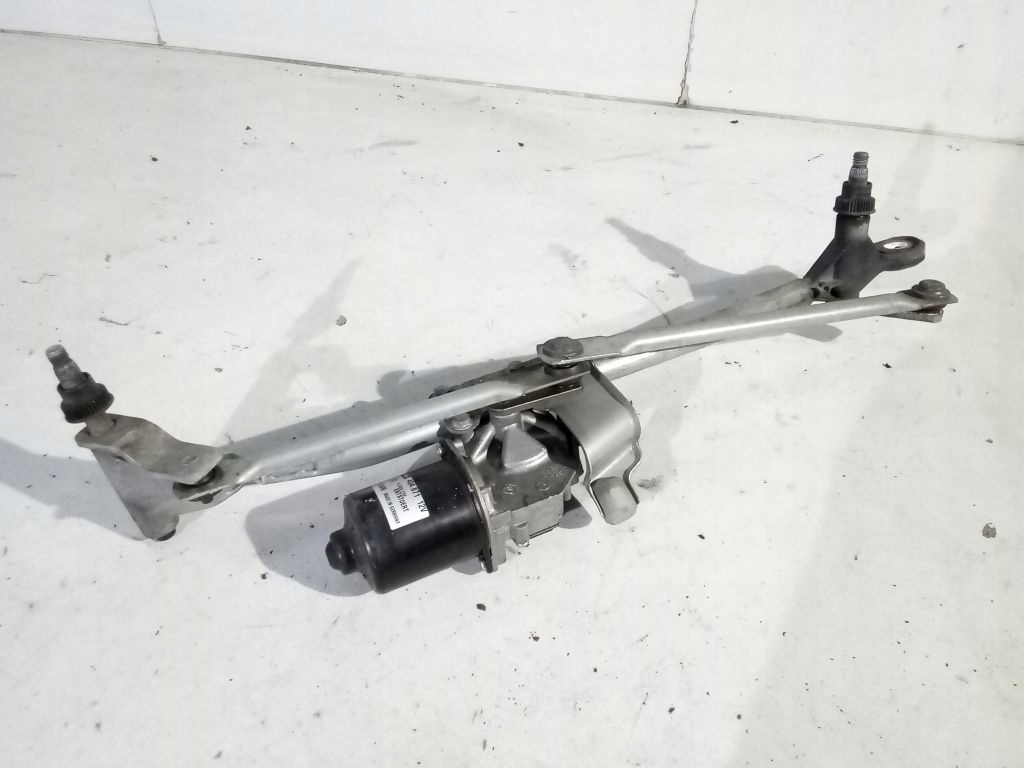 BMW 1 E87 wiper mechanism front