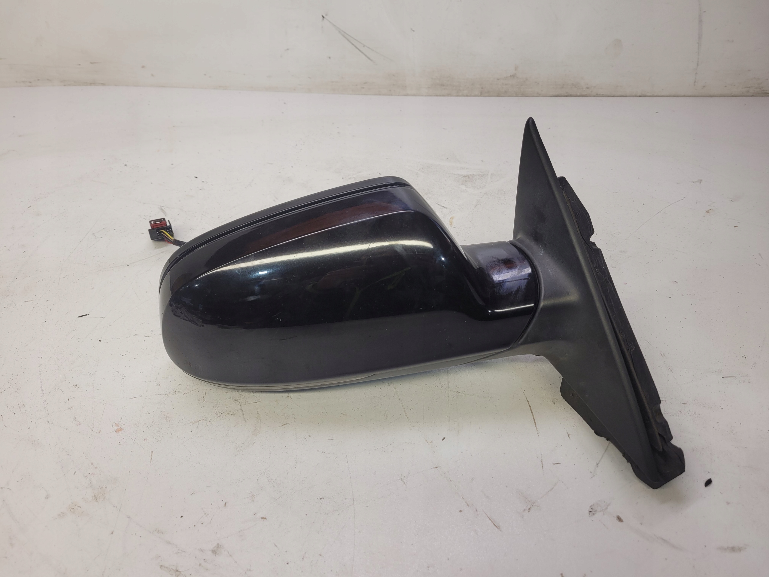 mirror right front AUDI A3 8P4 LY9B 6 PIN UK 5D