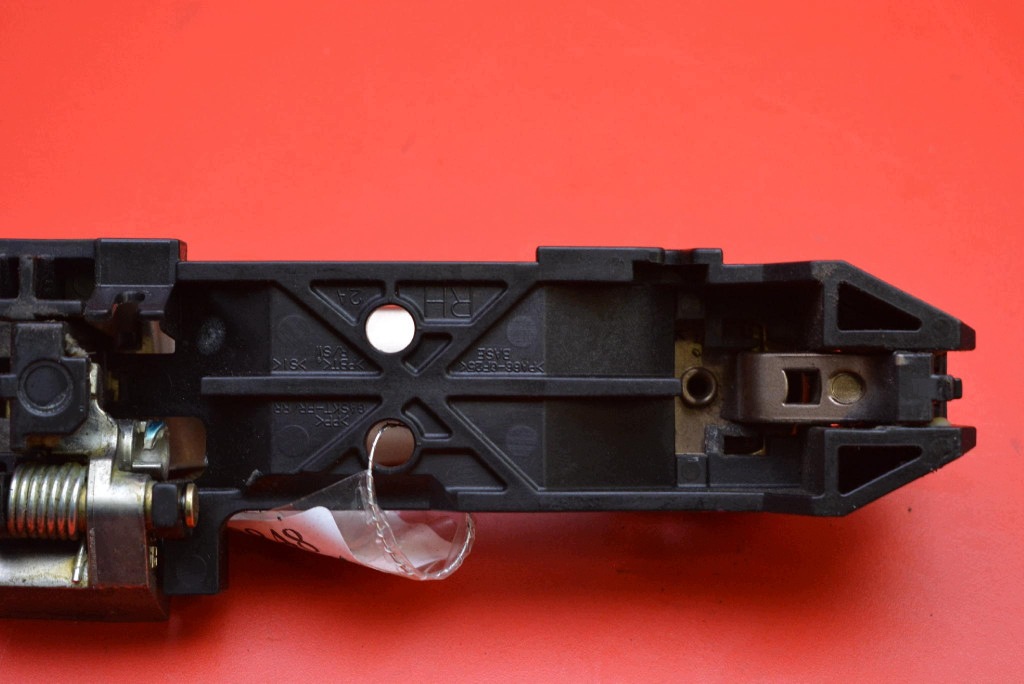 handle right front front C32 NISSAN TIIDA C11 sedan 04-08