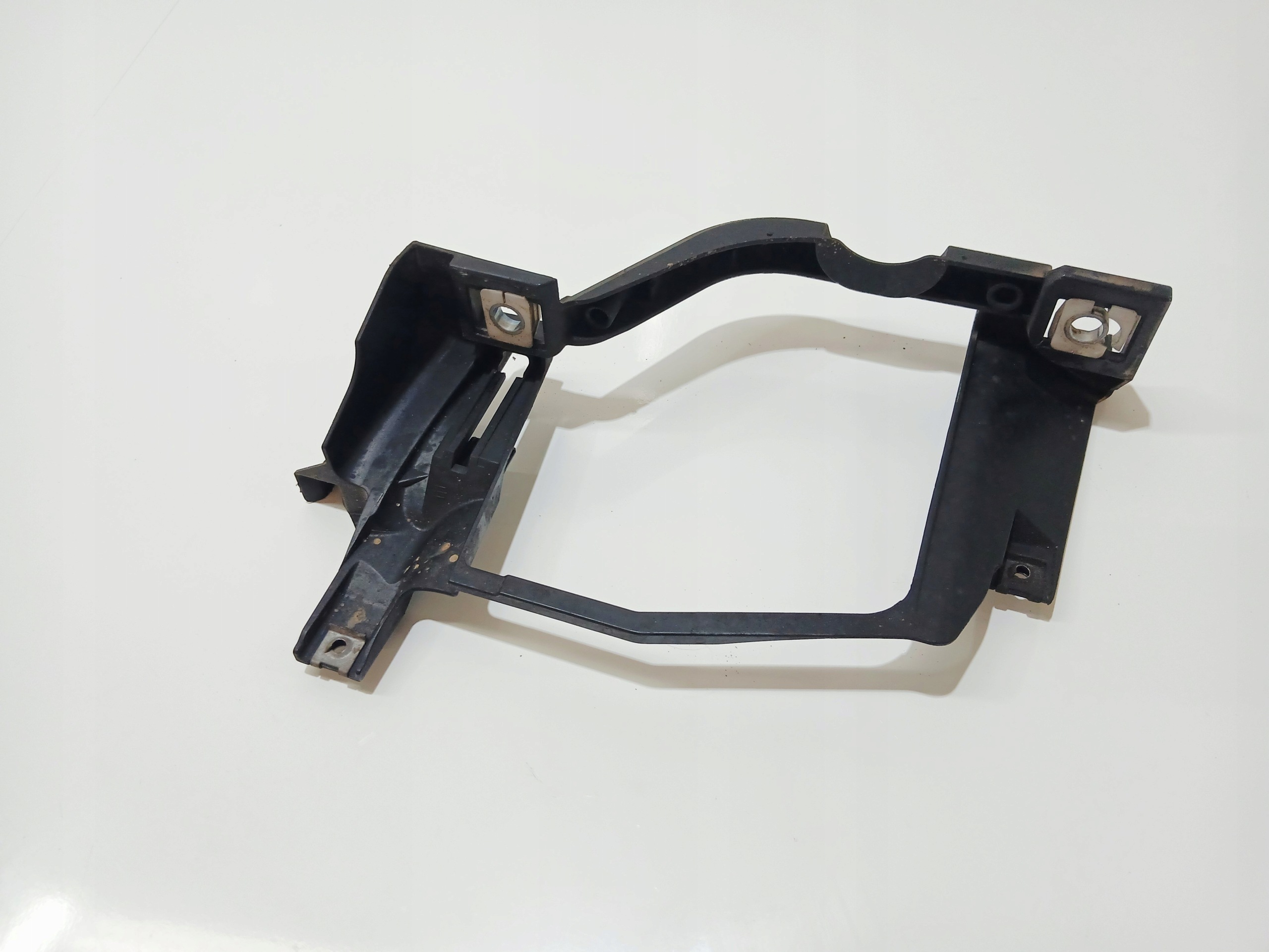 support holder lights right front BMW E60 E61 OE (0000469)