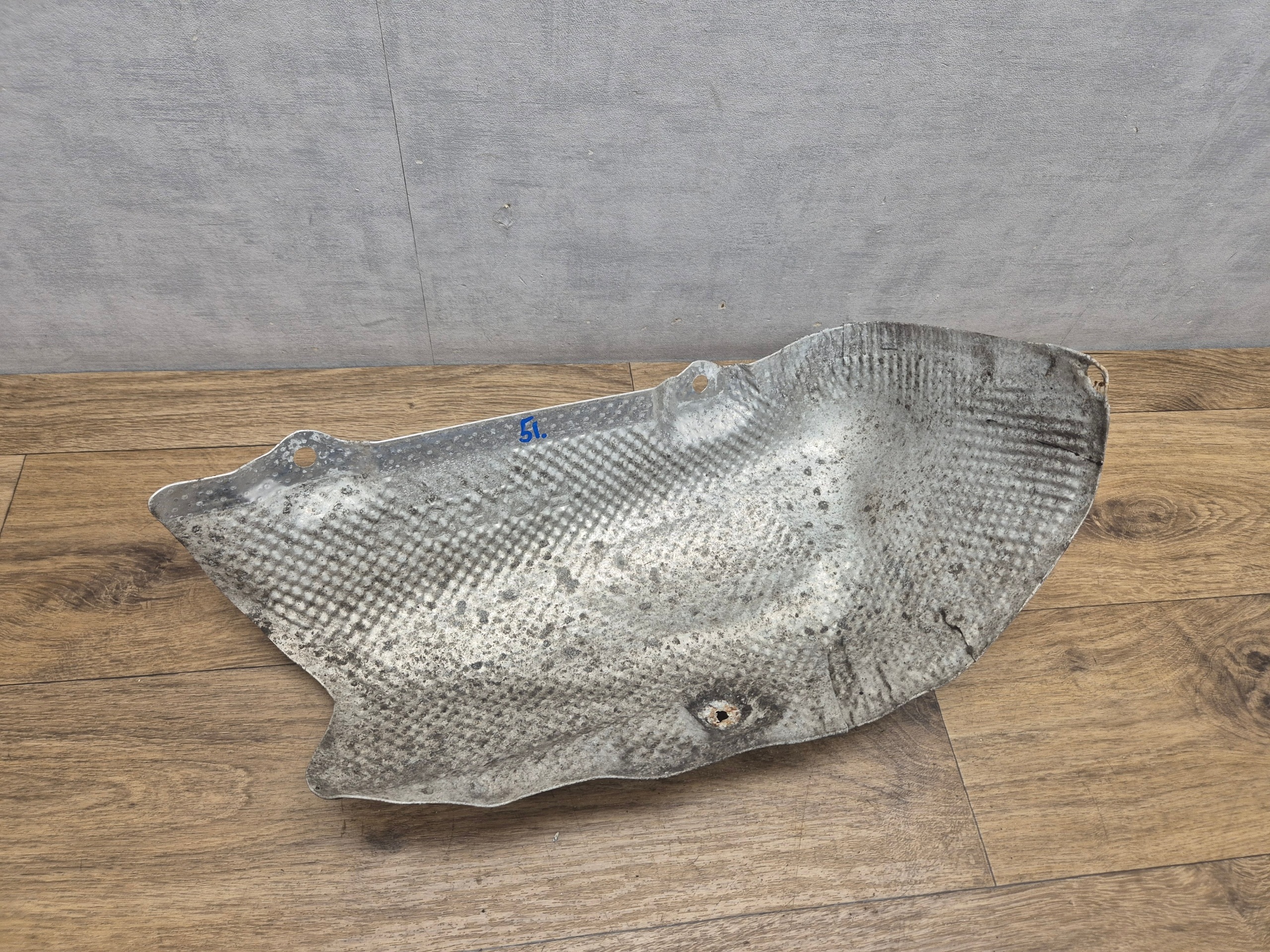 BMW 6 F06 F12 F13 M6 links blende abdeckung hitzeschutz IZOLACJA der stoßstange heck 7232431