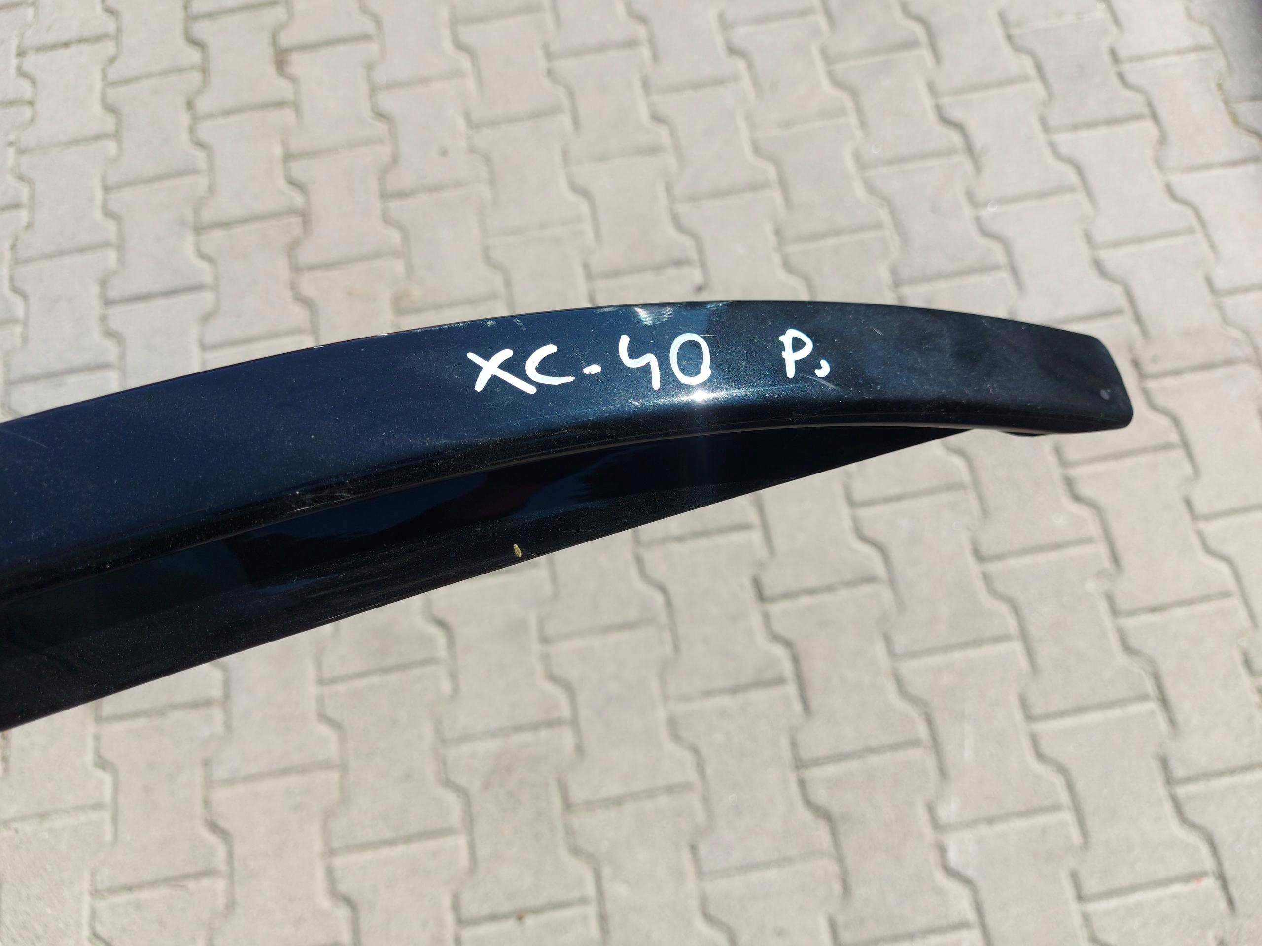 VOLVO XC40 ski roof right right side