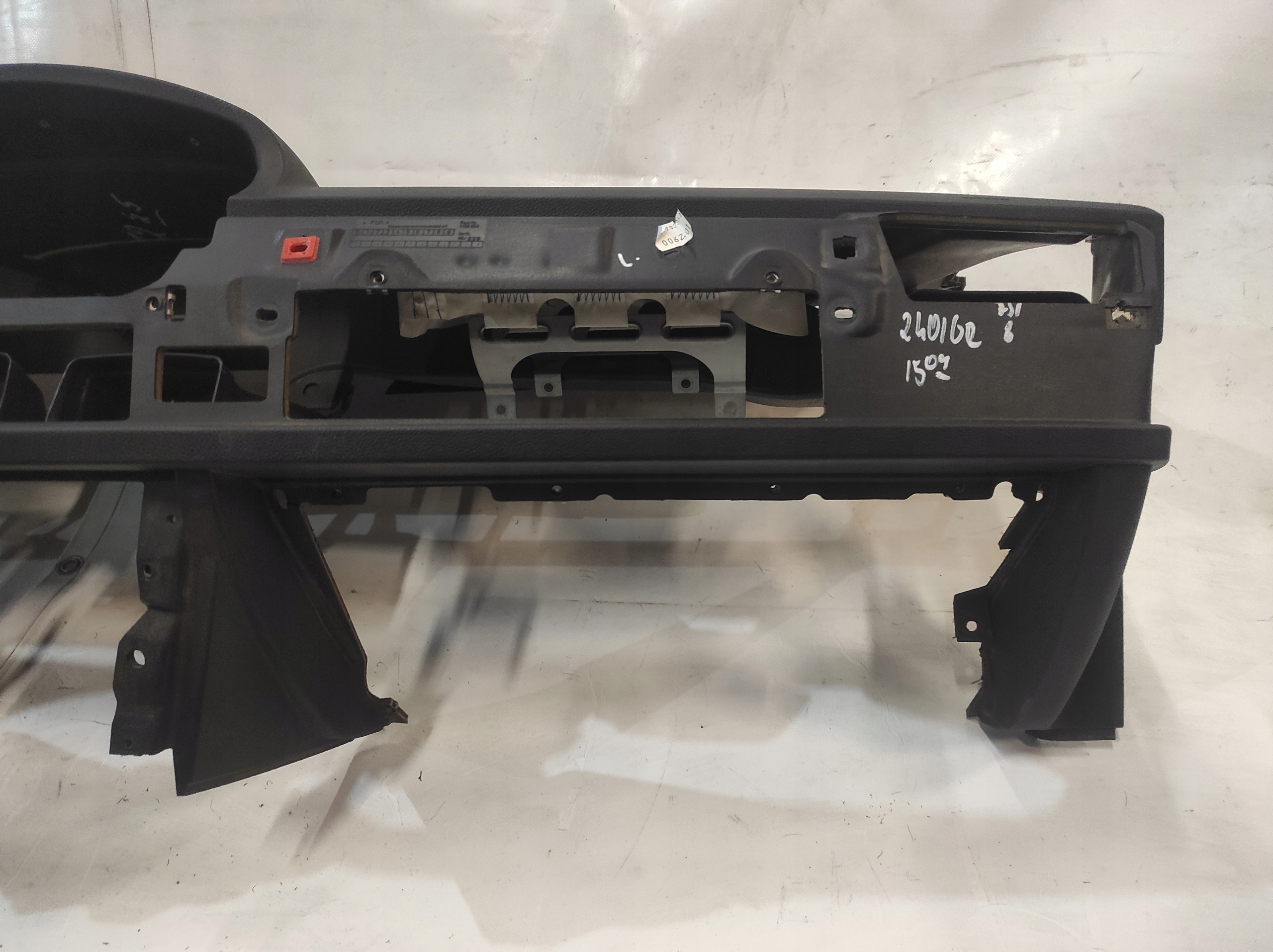 BMW E65 console dashboard cockpit airbag