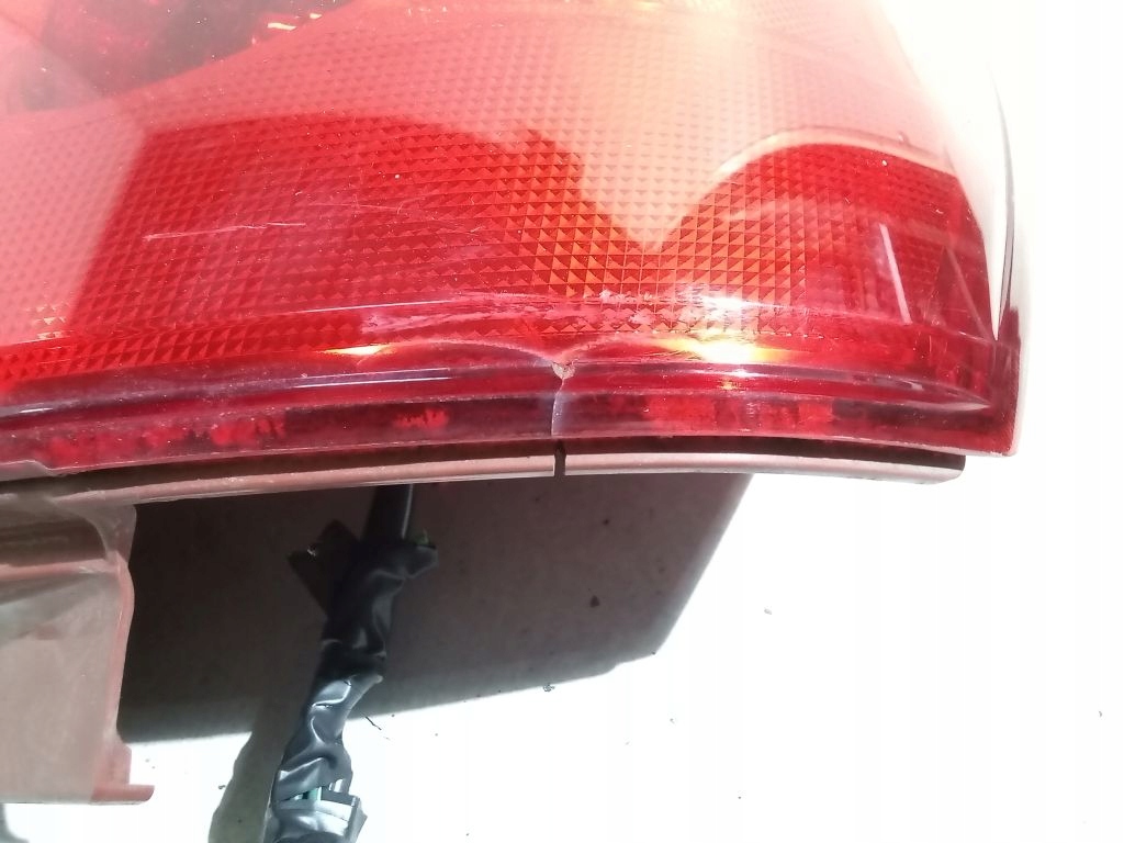 Mazda 5 i far desna stražnji dio stražnja