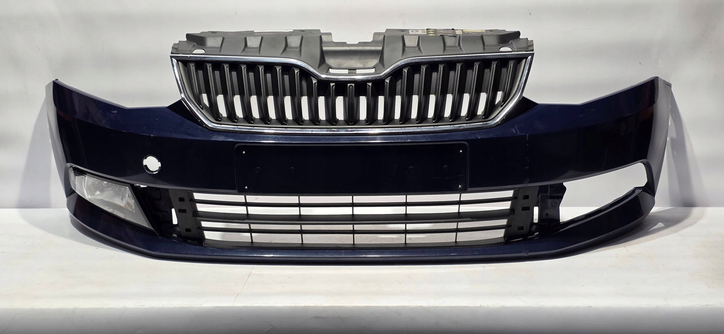 front bumper grille SKODA FABIA III 14-17 original 6V0807221