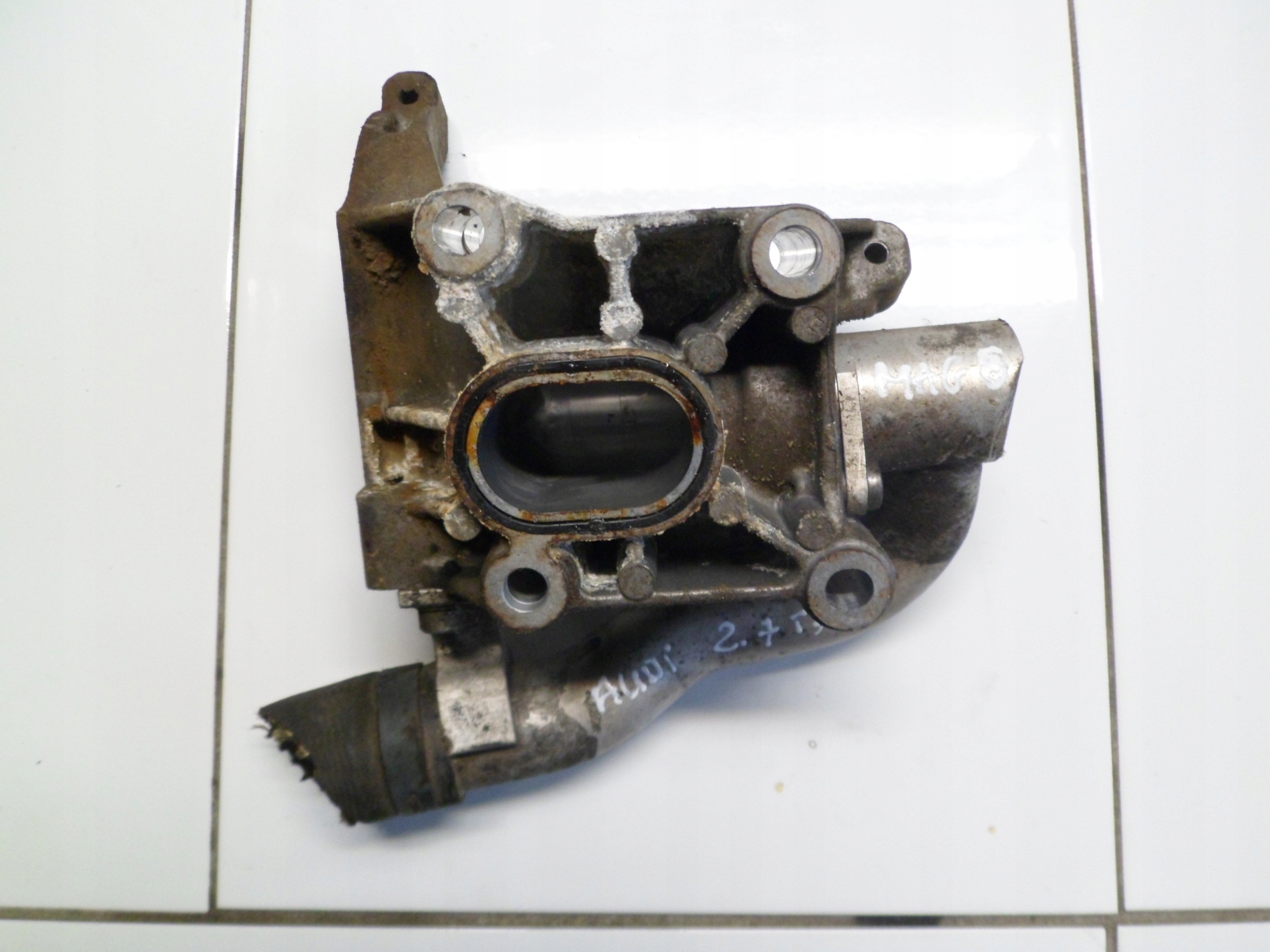 AUDI A6 C6 2.7TDI BPP Stütze Turbolader 059145169BL