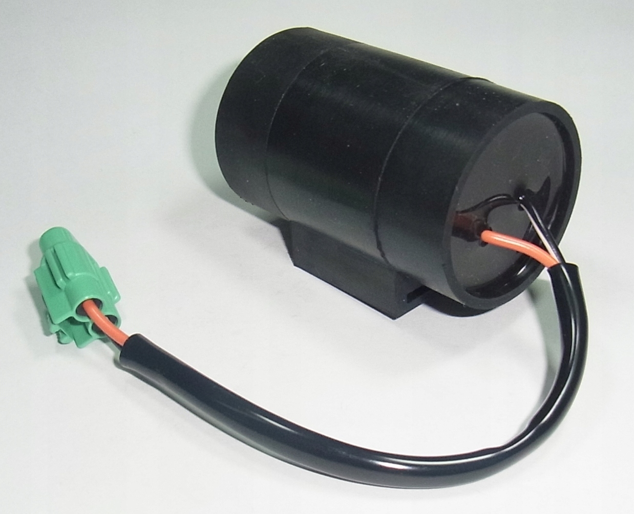 Tourmax Kondenzátor Kawasaki Kxf 250 '11-'13, Kxf 450 '09-'13 (vyrobené V Japonsku)